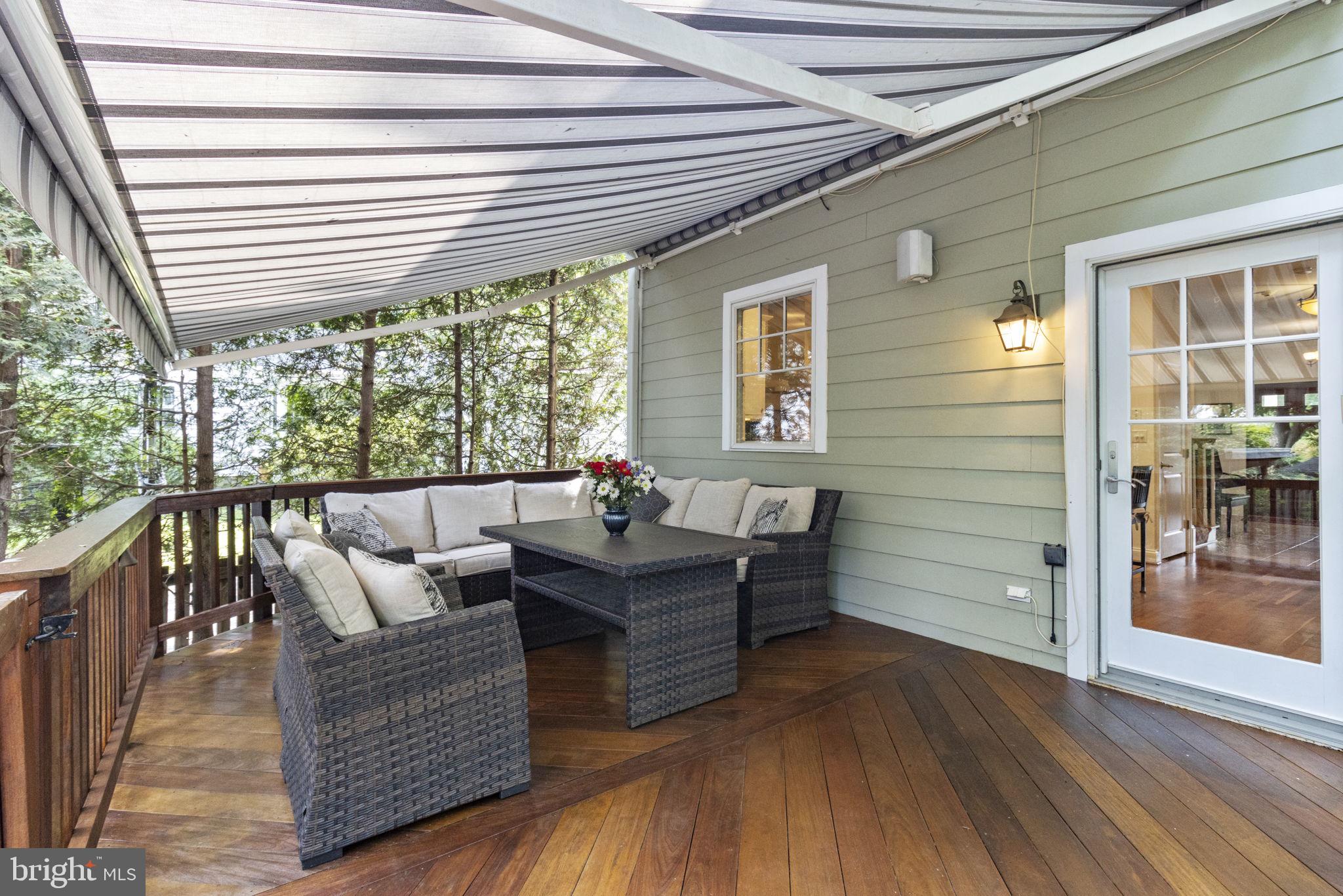 FAIRWAY HILLS - Residential