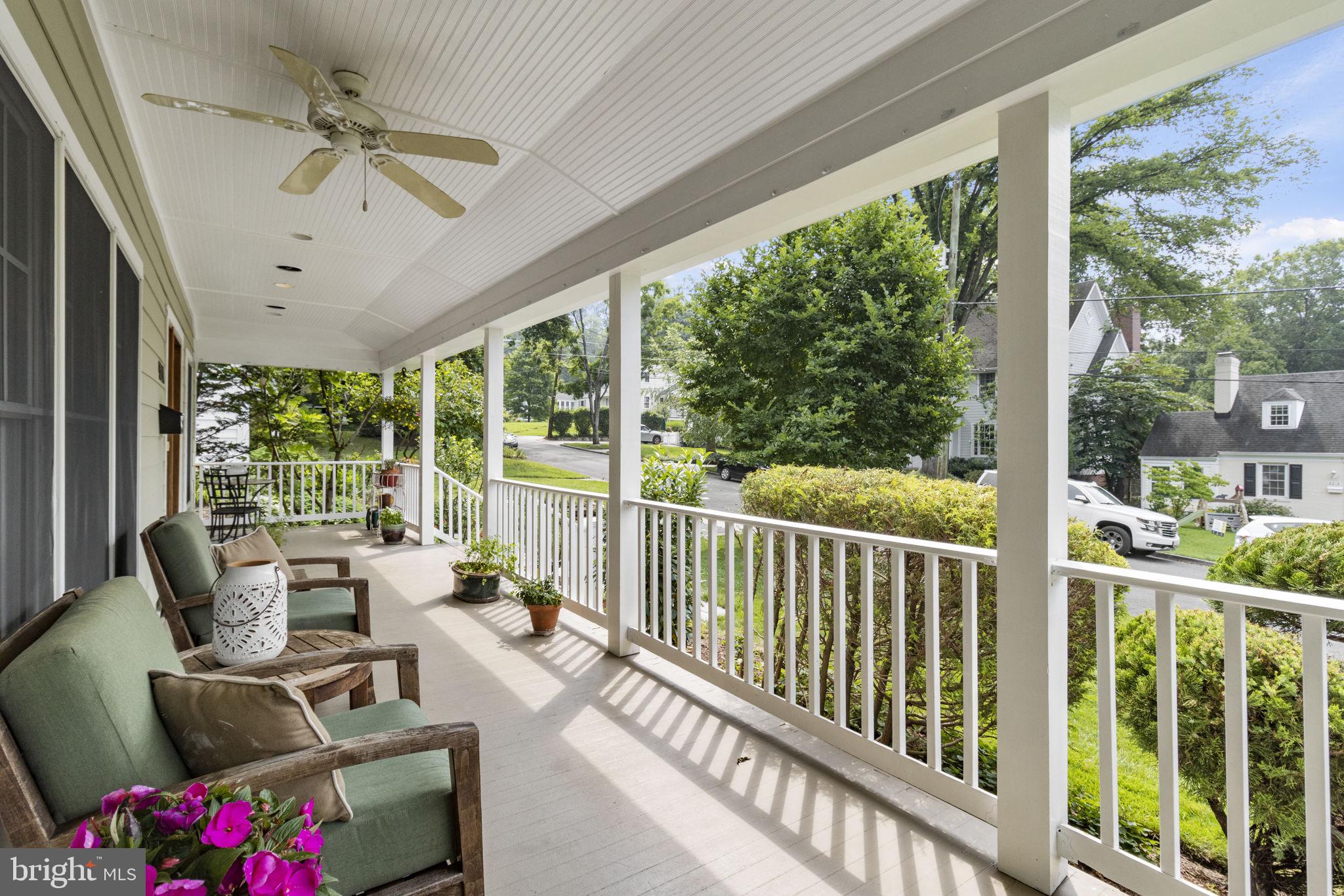 FAIRWAY HILLS - Residential