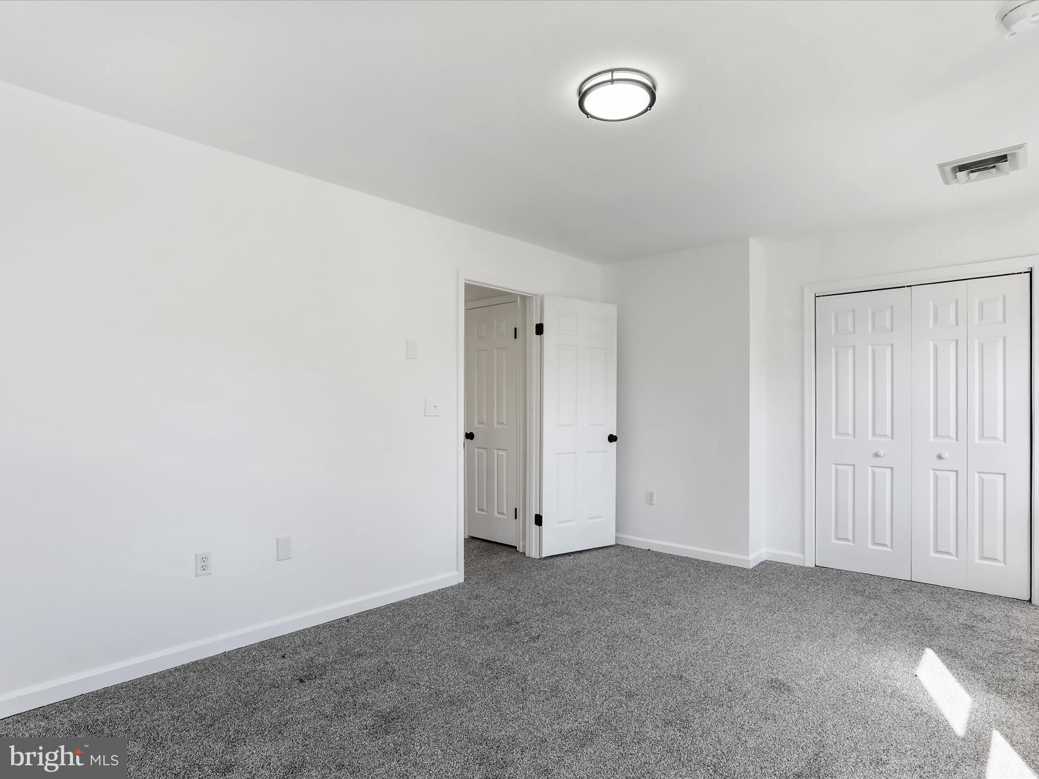 MADISON PARK - Residential