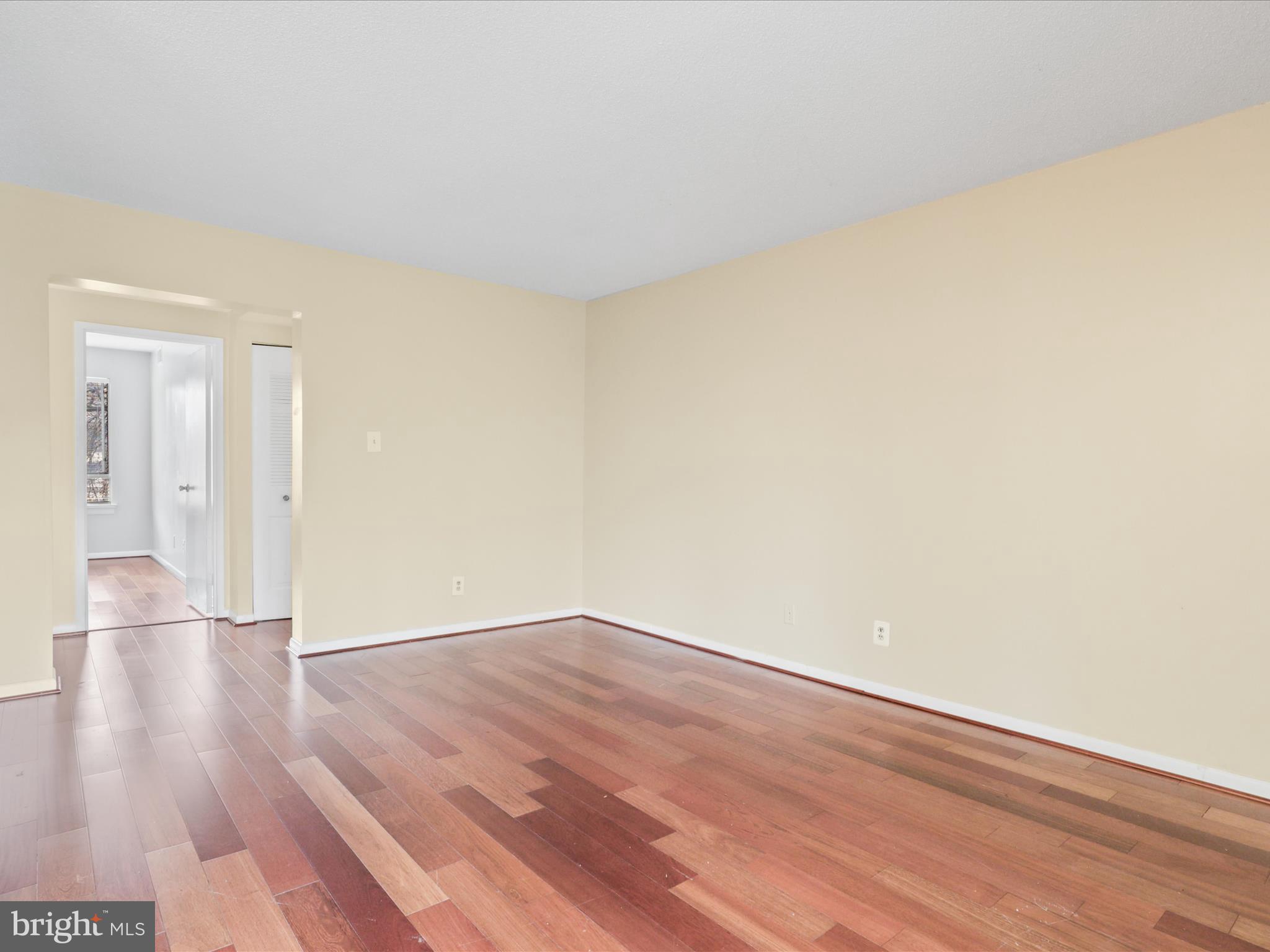 SHADOWOOD - Residential