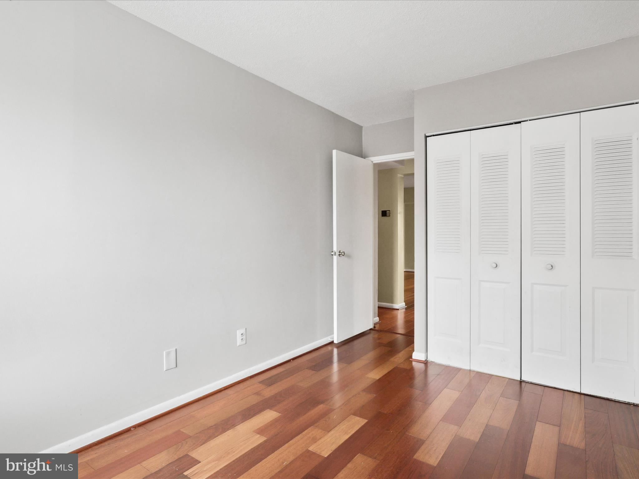 SHADOWOOD - Residential