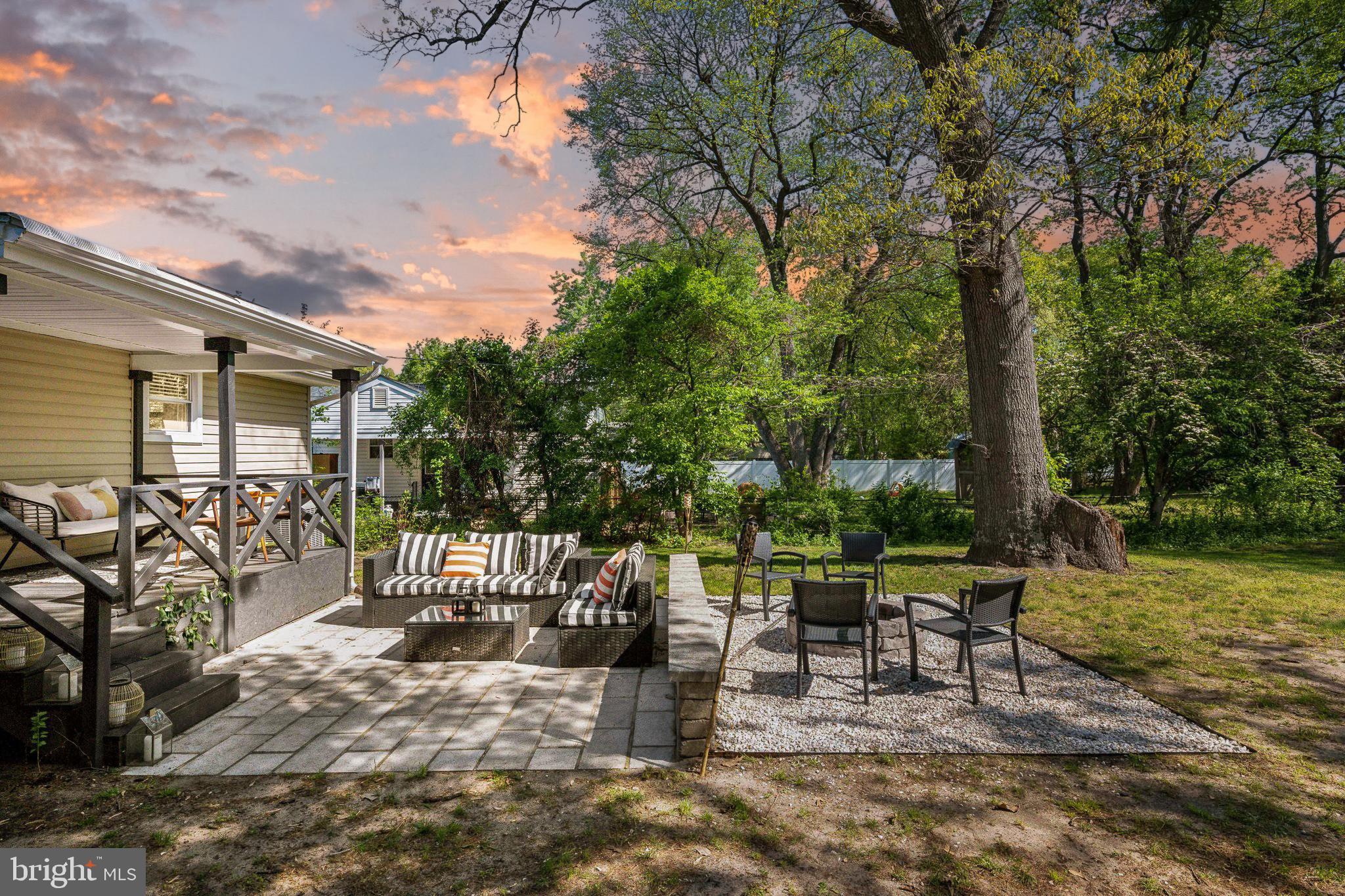 STAGECROFT - Residential