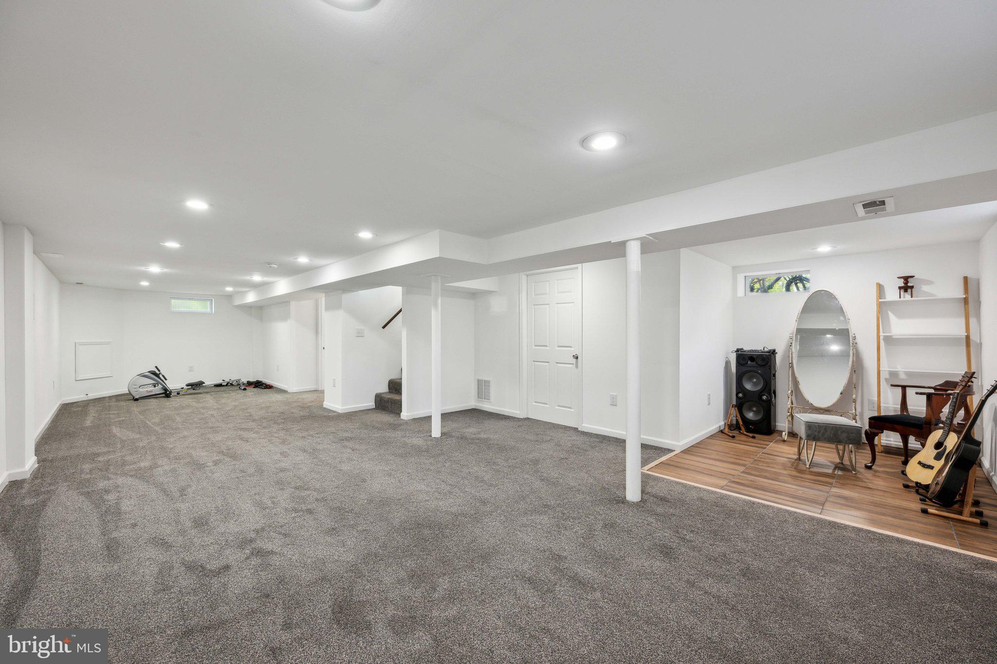 STAGECROFT - Residential