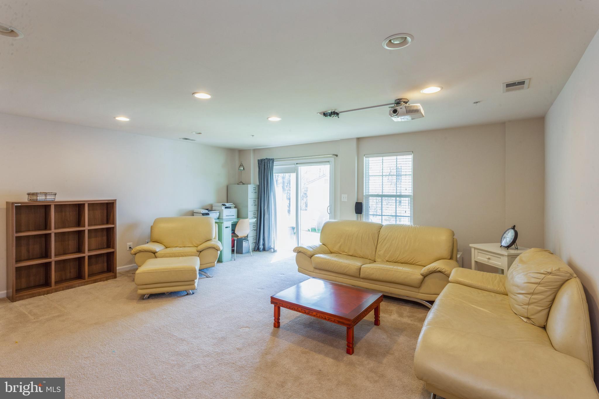 MONMOUTH MEADOWS - Residential