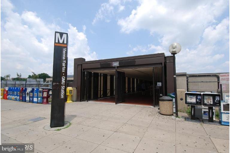 CAMELOT HEIGHTS - Residential