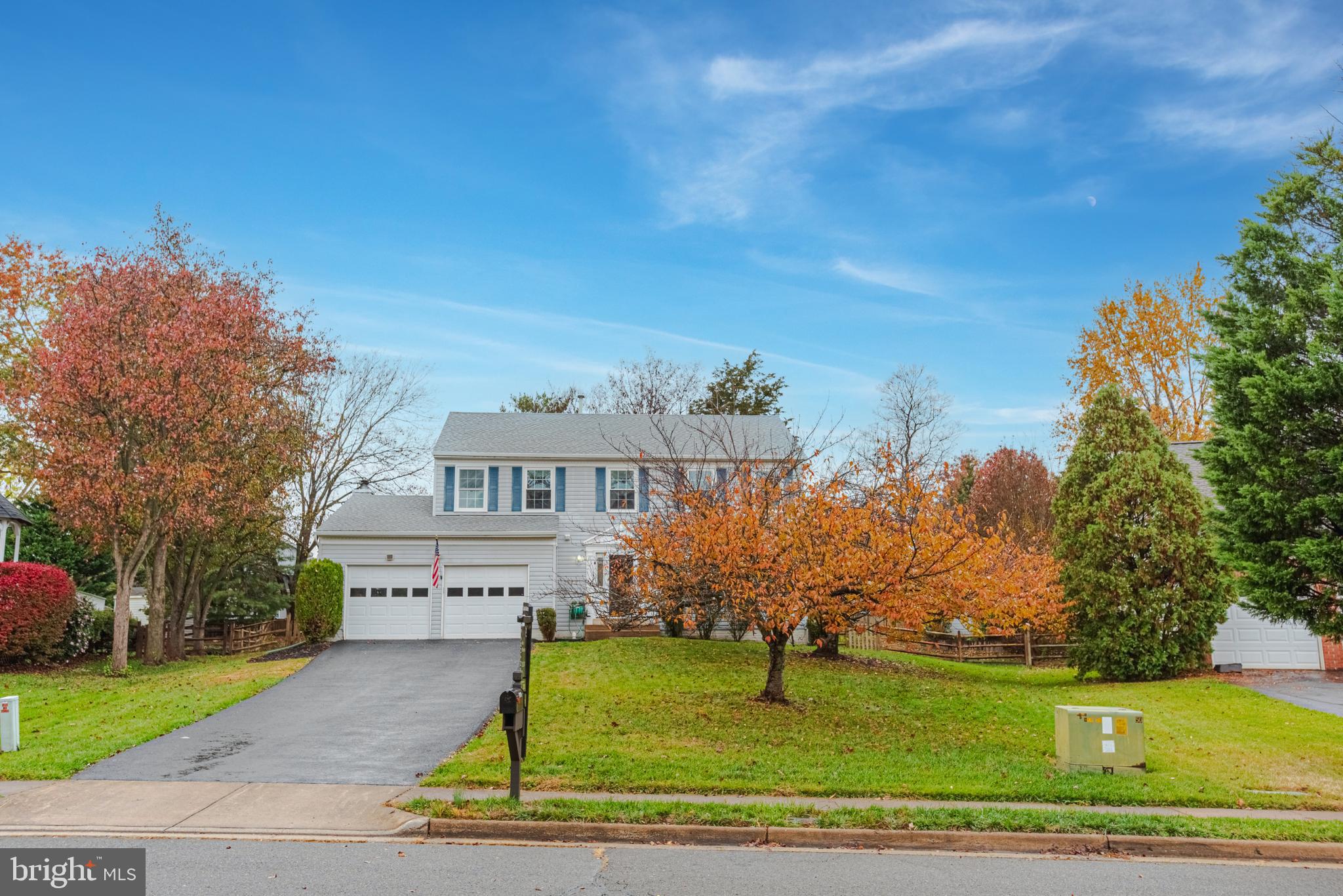 WELLINGTON/CLOVERHILL - Residential