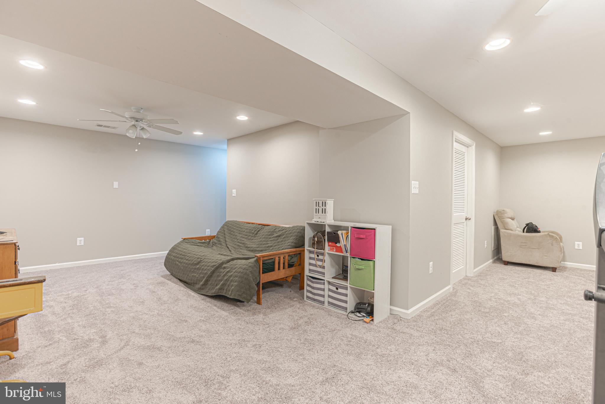 WELLINGTON/CLOVERHILL - Residential