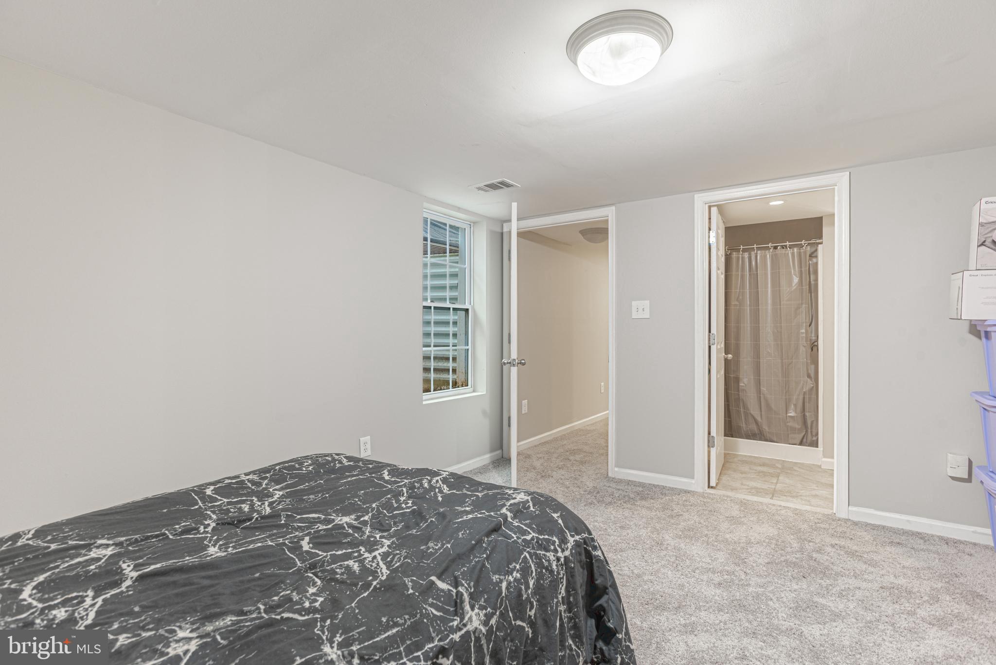 WELLINGTON/CLOVERHILL - Residential