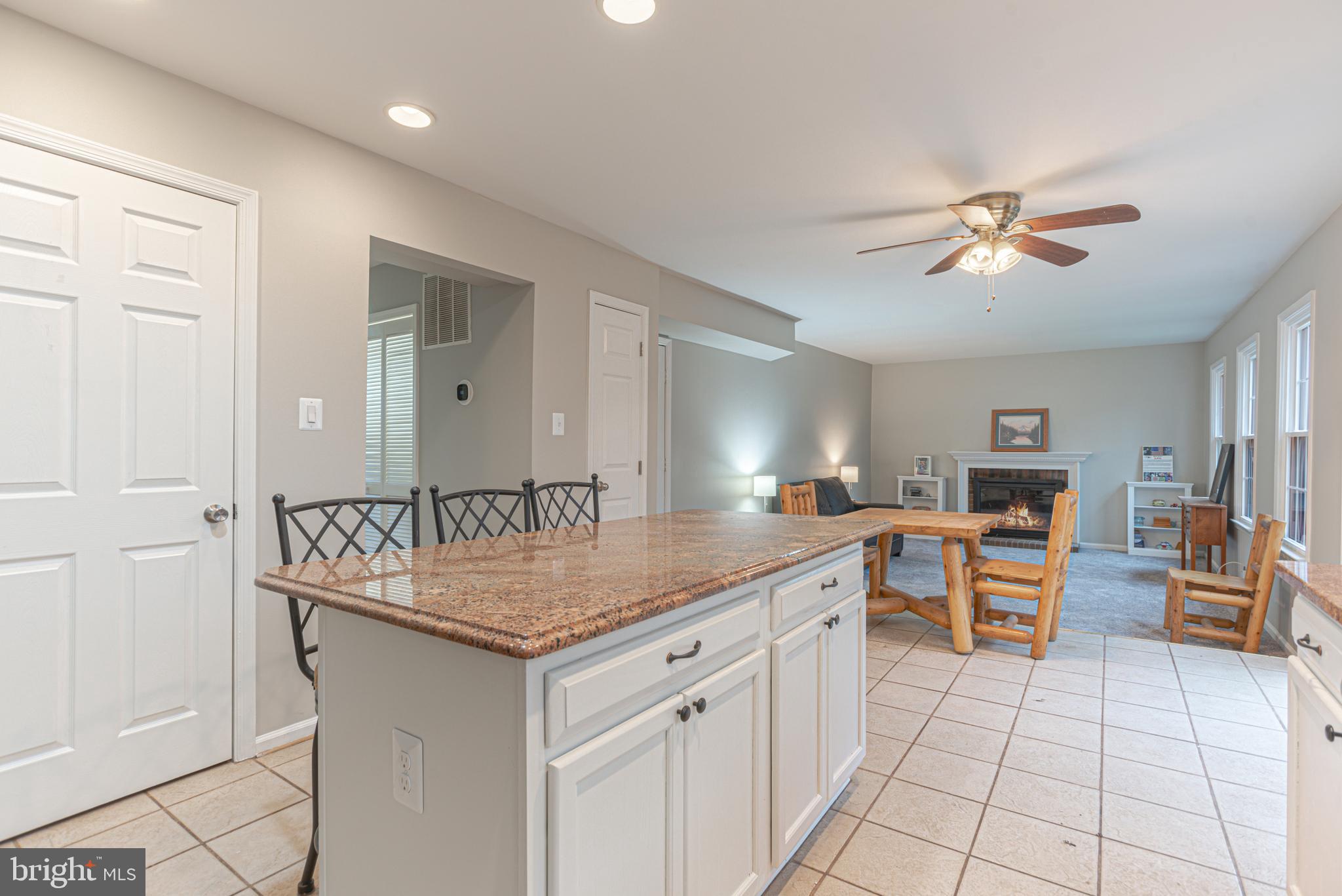 WELLINGTON/CLOVERHILL - Residential