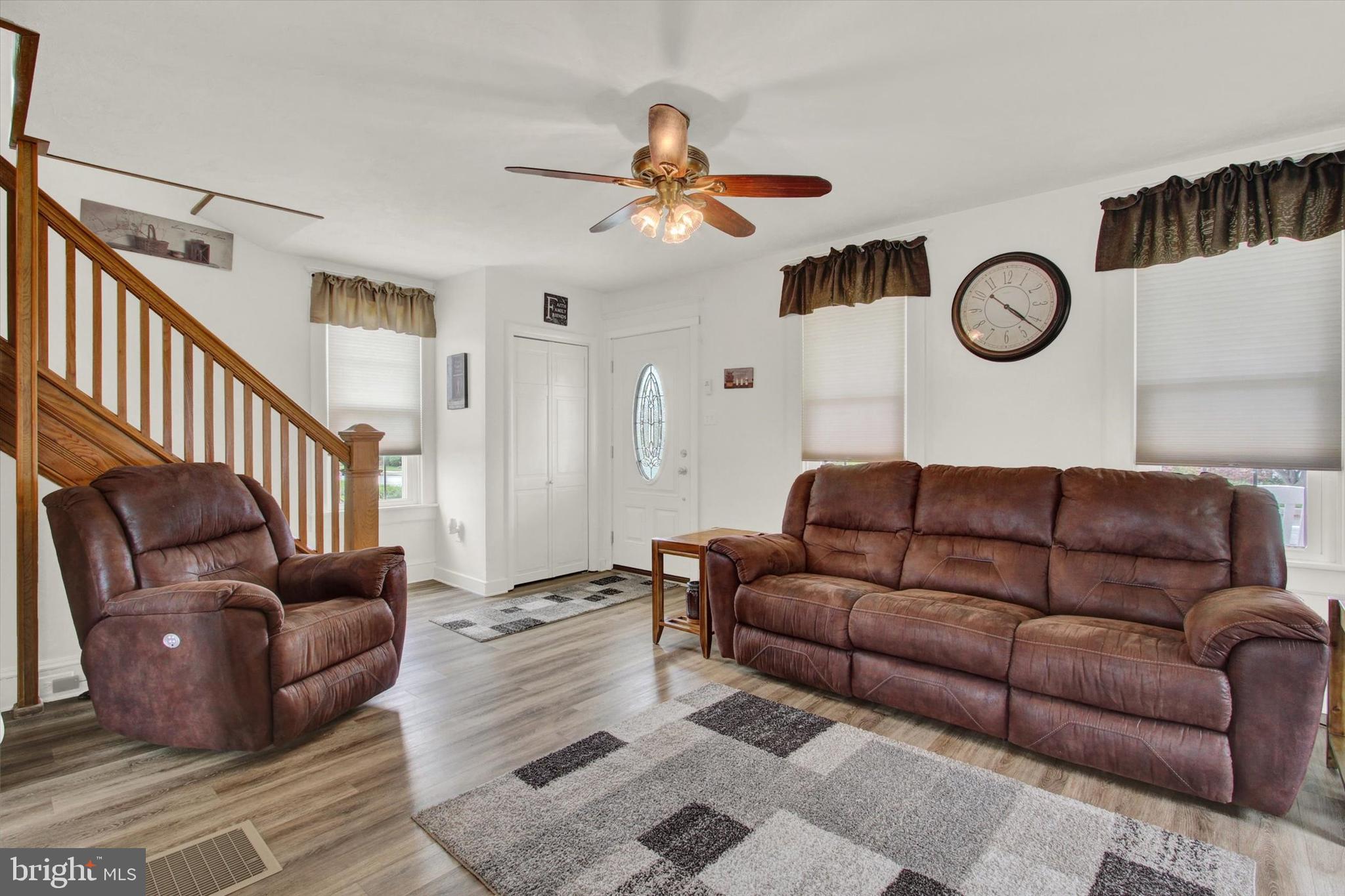 SPRING GROVE - Residential