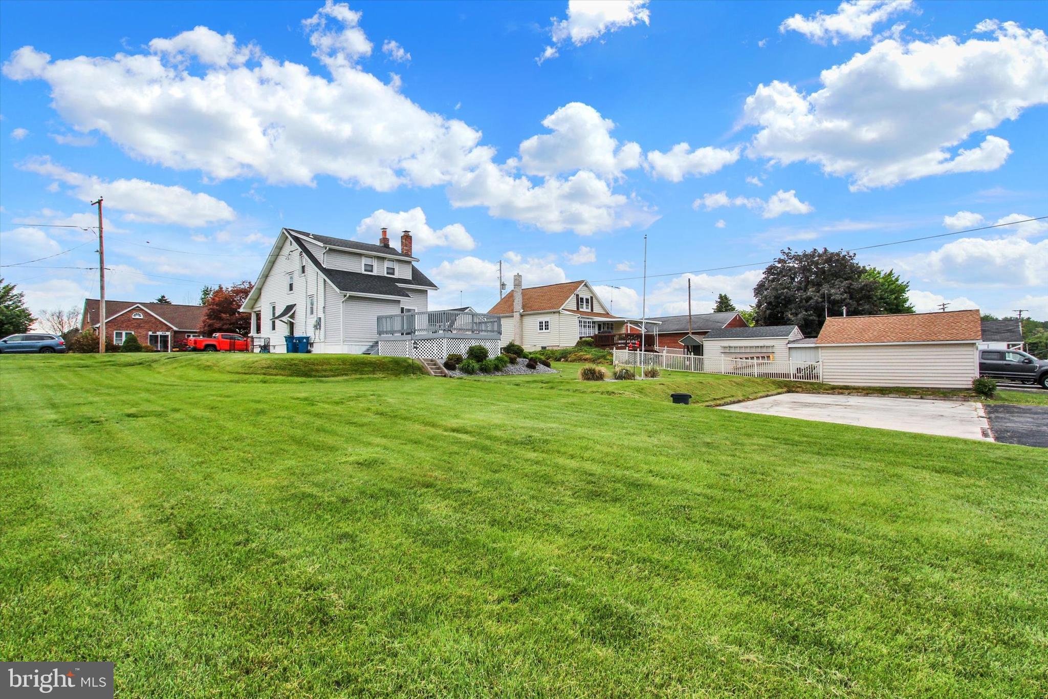 SPRING GROVE - Residential