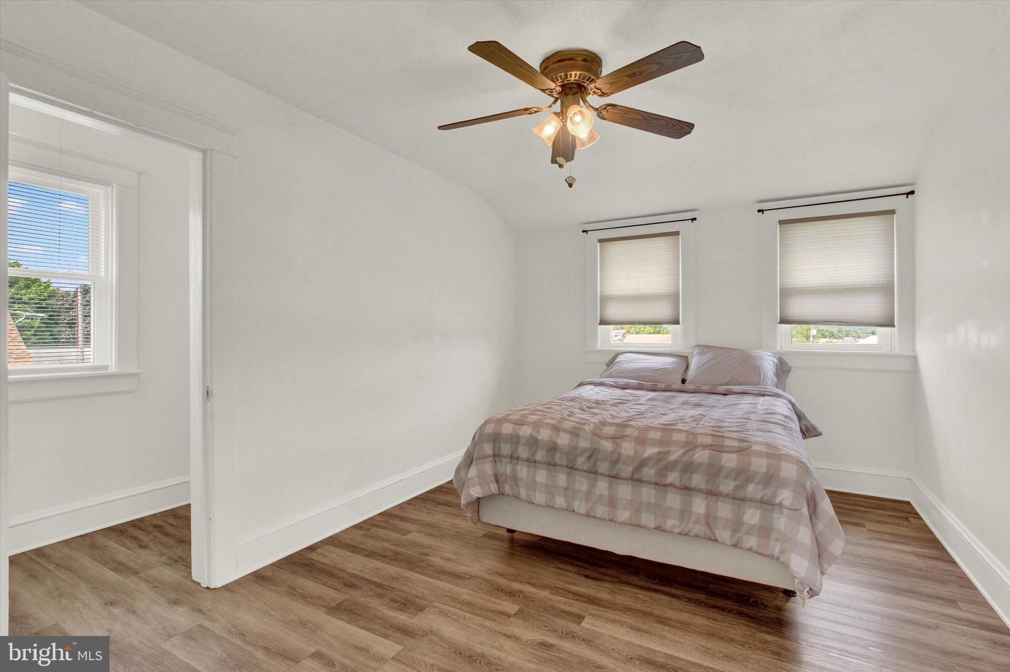 SPRING GROVE - Residential