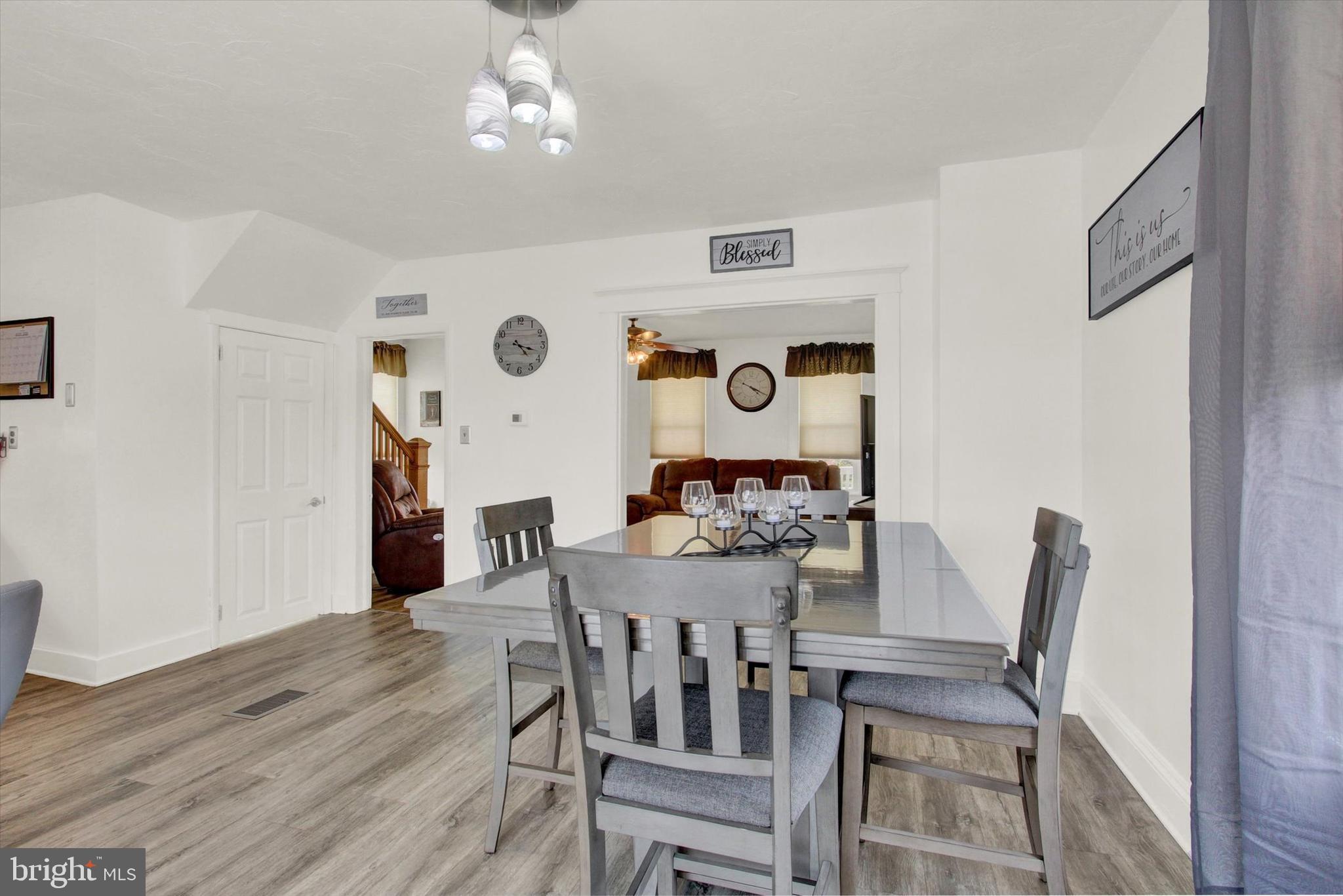 SPRING GROVE - Residential