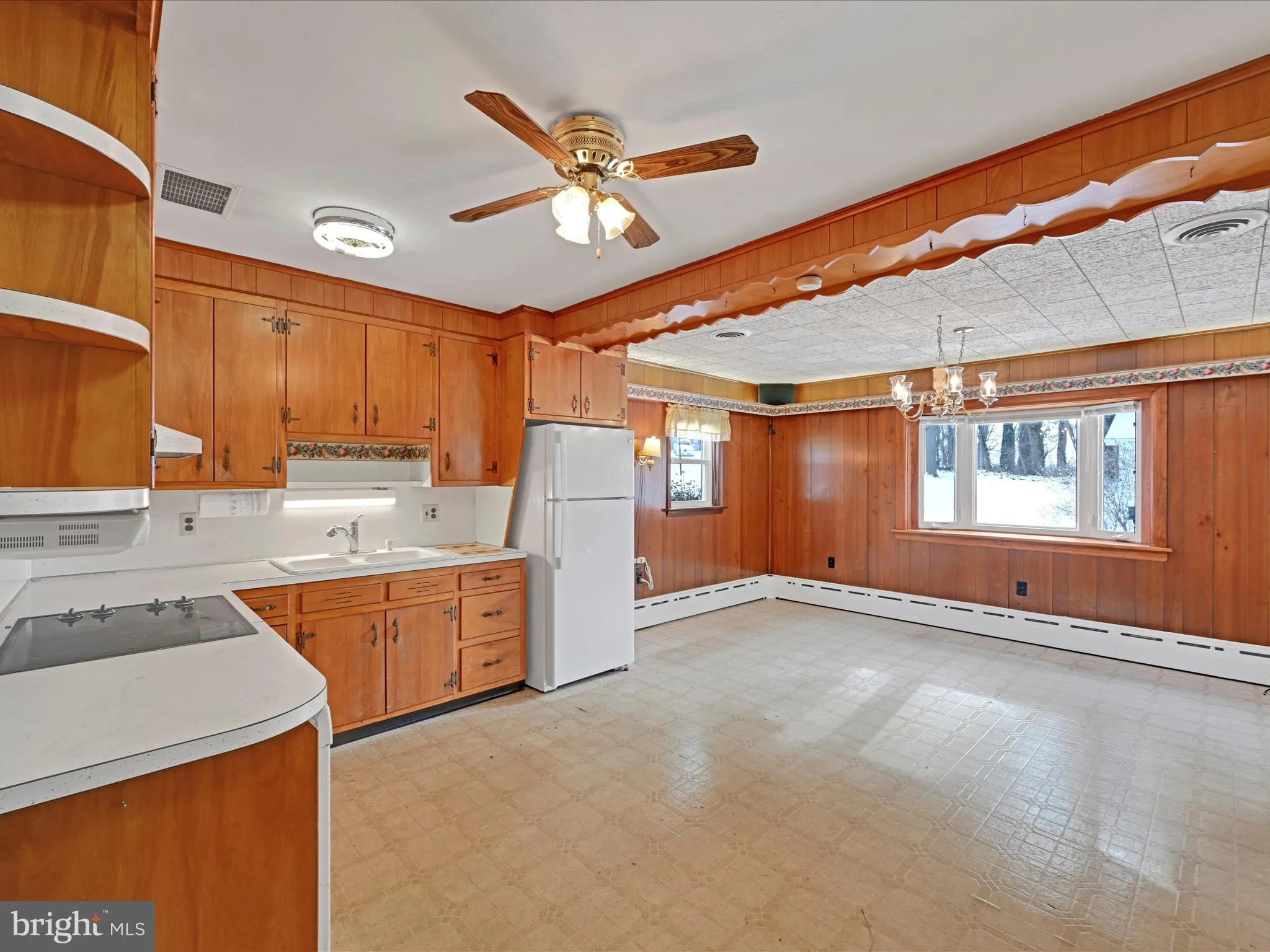 Willow Street, Pennsylvania 17584, United States, 3 Bedrooms Bedrooms, ,1 BathroomBathrooms,Residential,Pending,15643