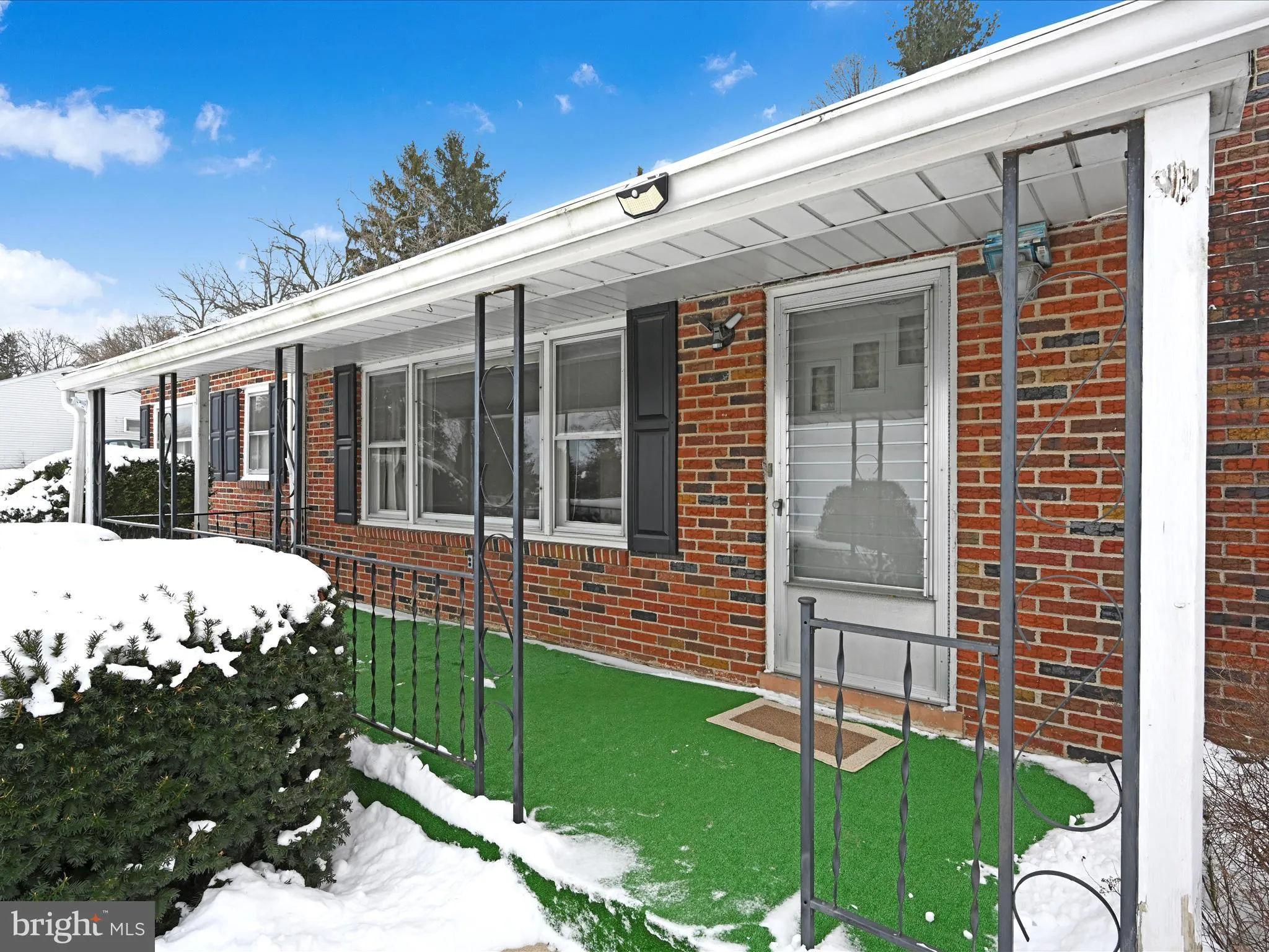 Willow Street, Pennsylvania 17584, United States, 3 Bedrooms Bedrooms, ,1 BathroomBathrooms,Residential,Pending,15643