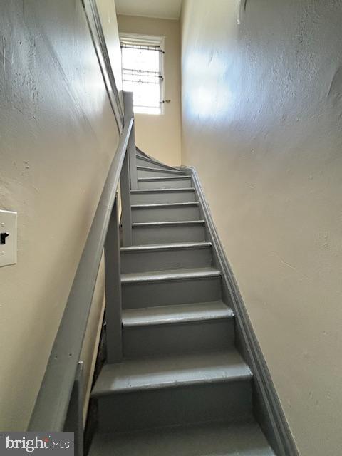 PHILADELPHIA (NORTH) - Residential Lease