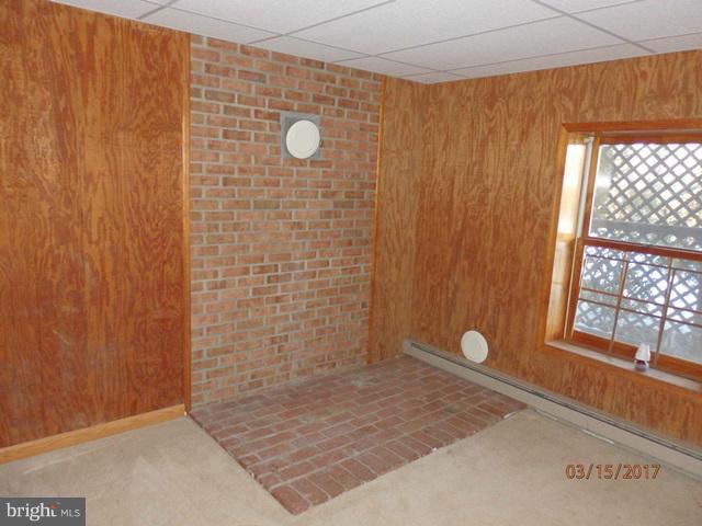 E M RITENOUR - Residential