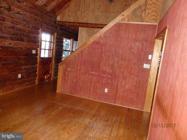 E M RITENOUR - Residential