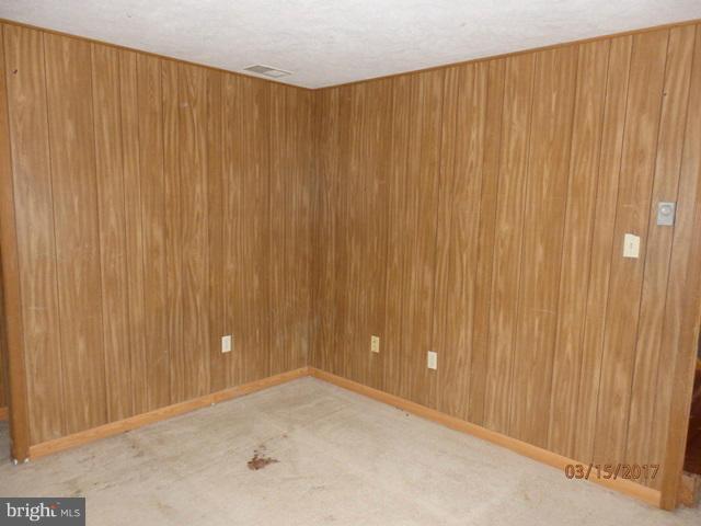 E M RITENOUR - Residential