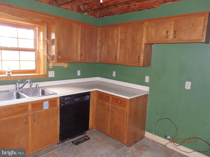 E M RITENOUR - Residential