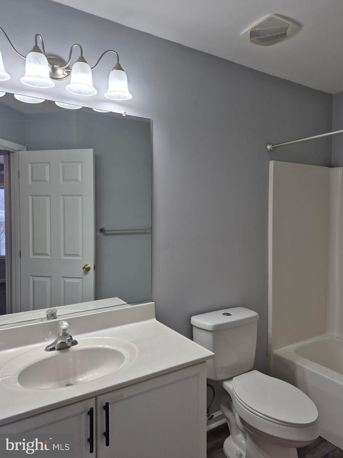 TROUT RUN - Residential Lease