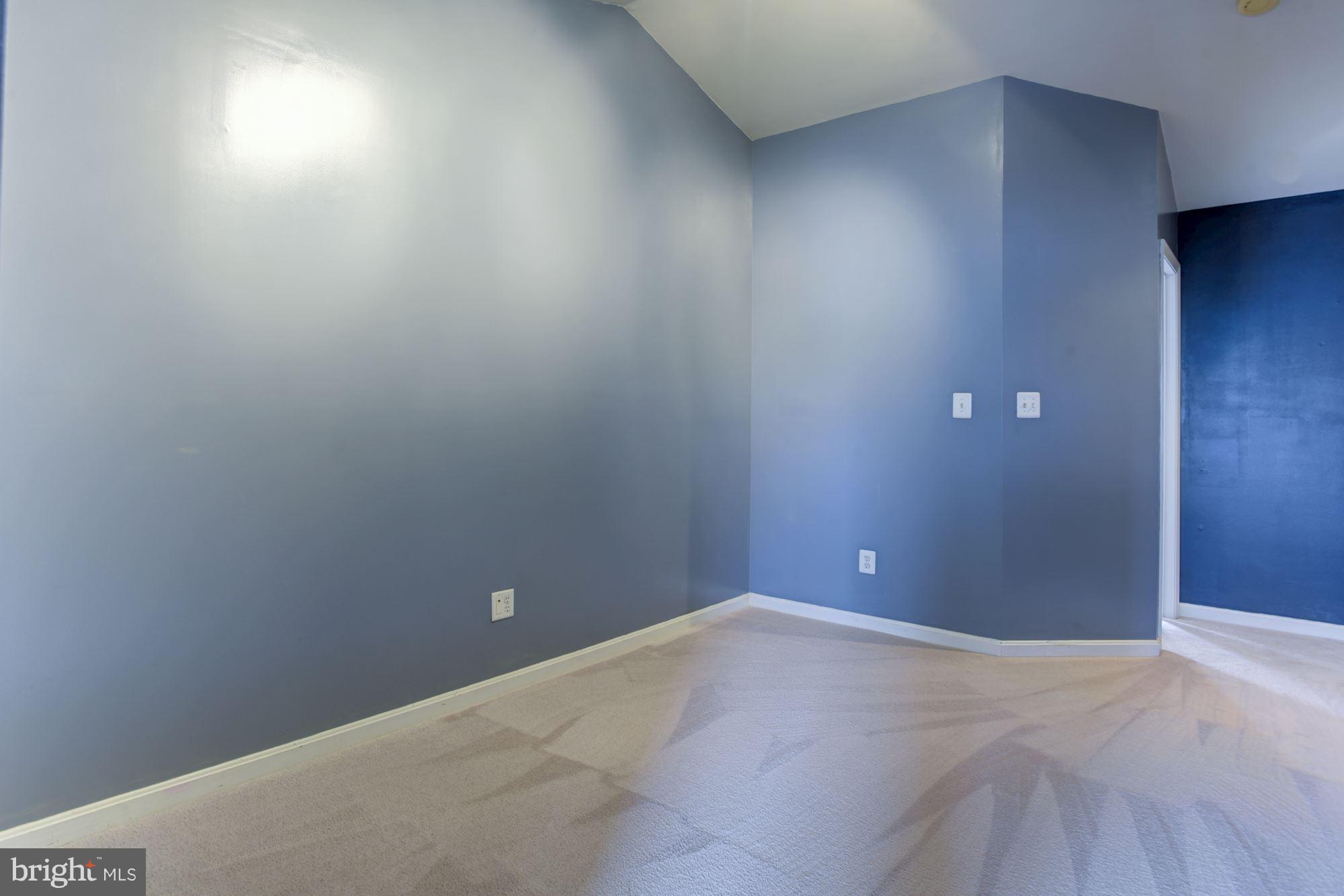 SOUTH RIDING - Residential