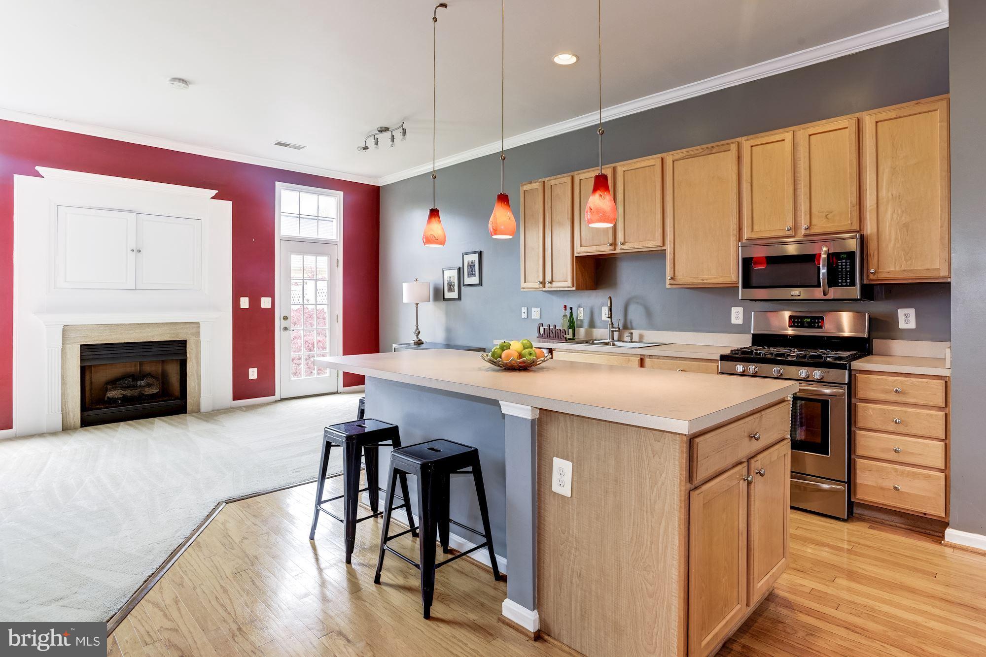 SOUTH RIDING - Residential