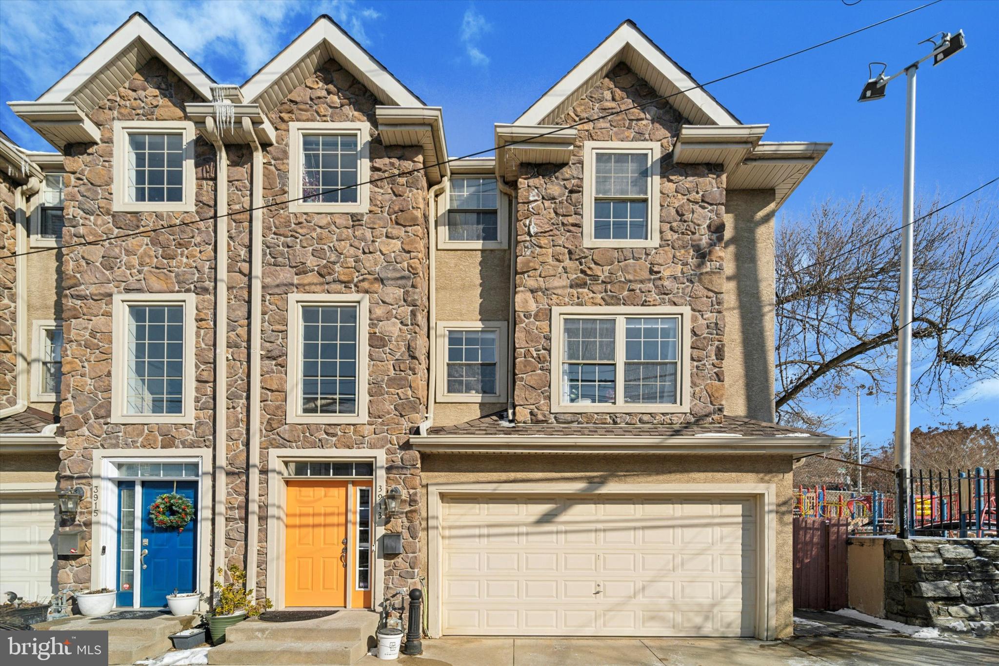 MANAYUNK - Residential Lease