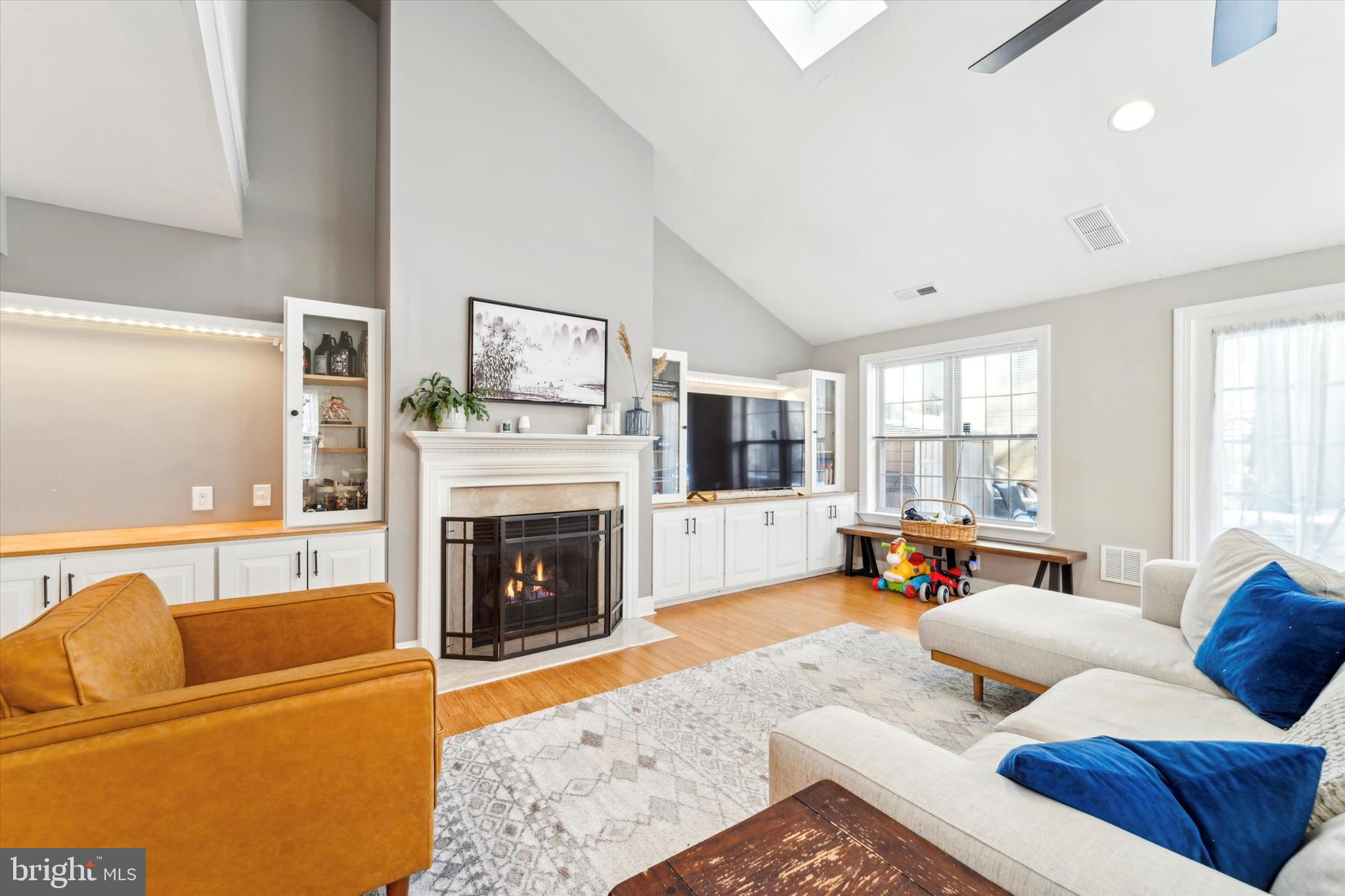 MANAYUNK - Residential Lease