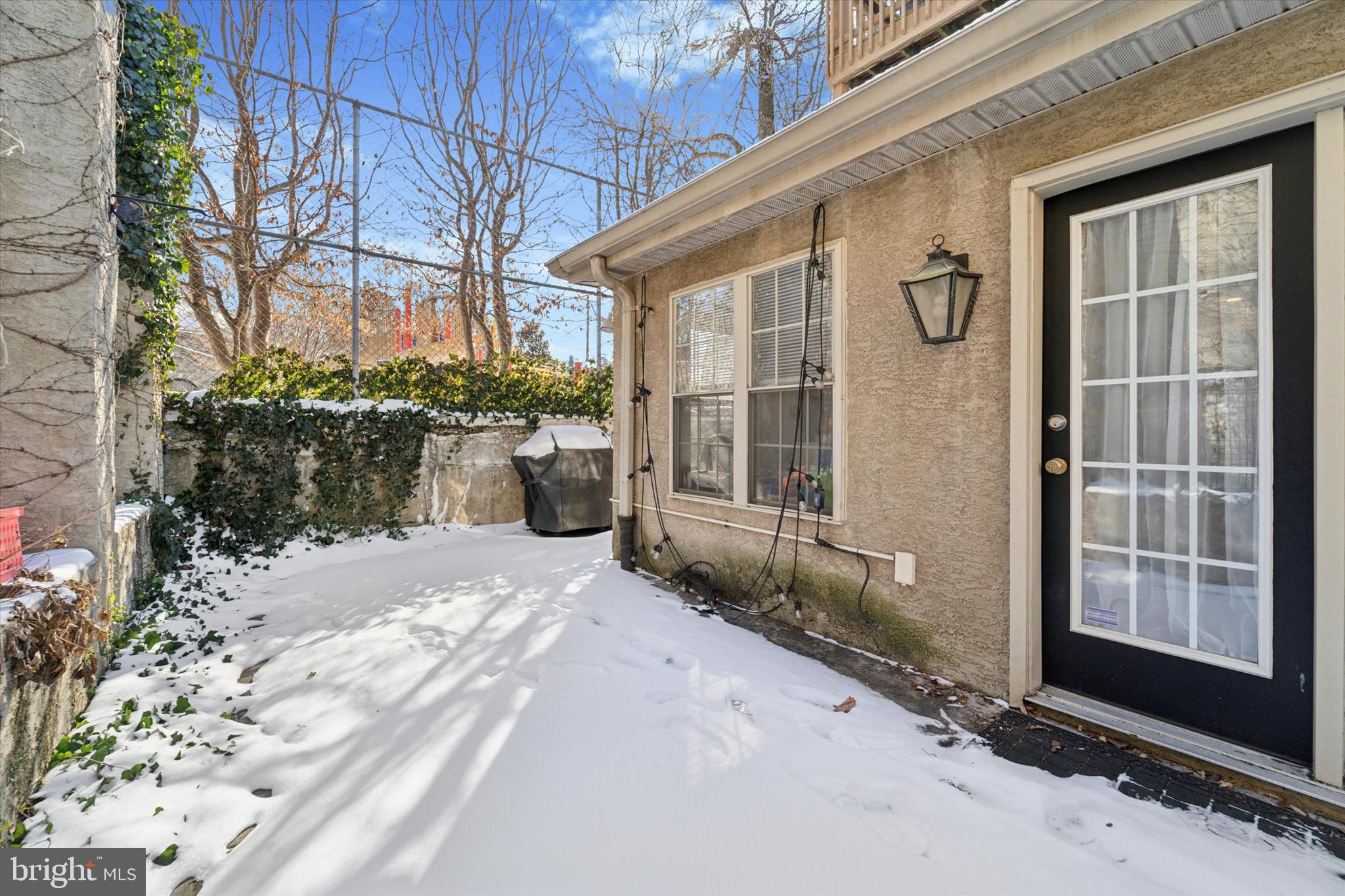 MANAYUNK - Residential Lease