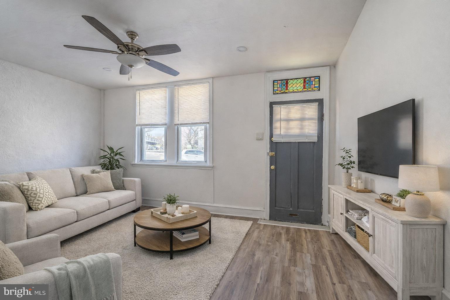 WEST OAK LANE - Residential