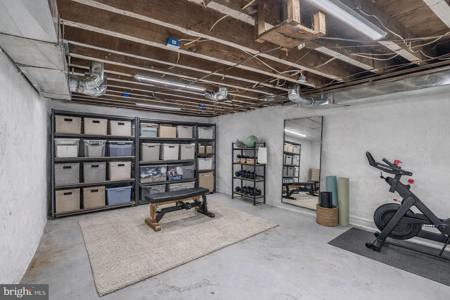 WEST OAK LANE - Residential