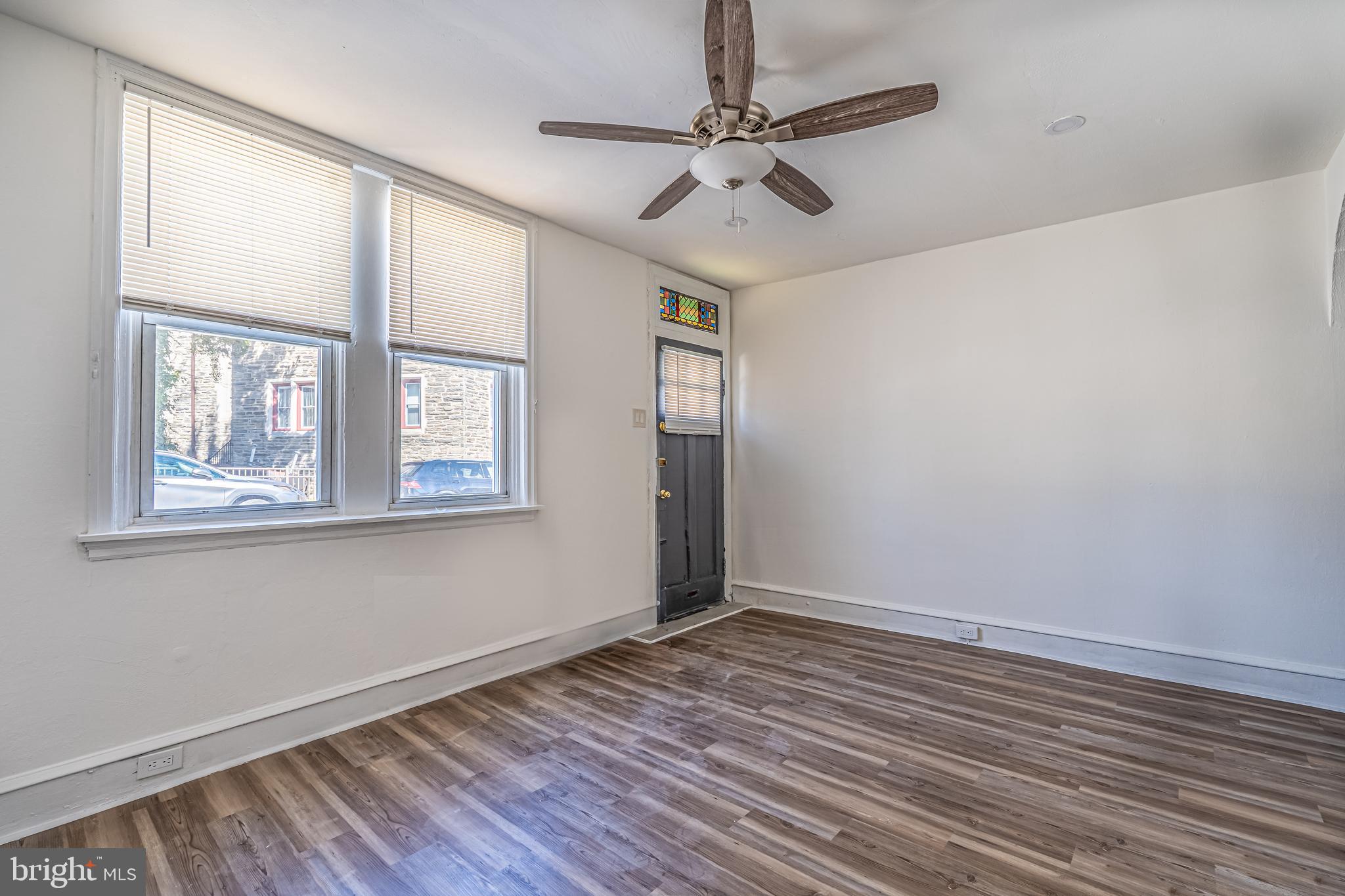 WEST OAK LANE - Residential