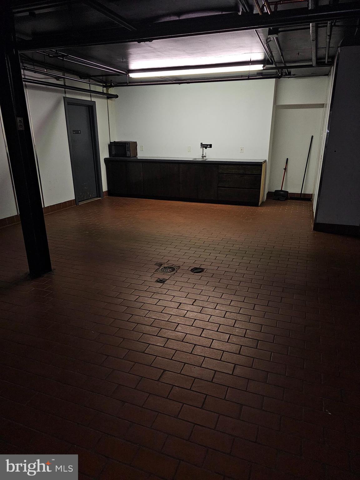 RHAWNHURST - Commercial Sale