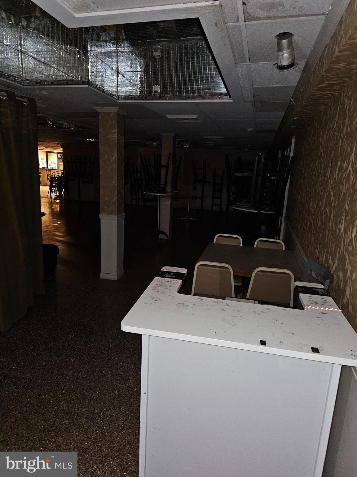 RHAWNHURST - Commercial Sale