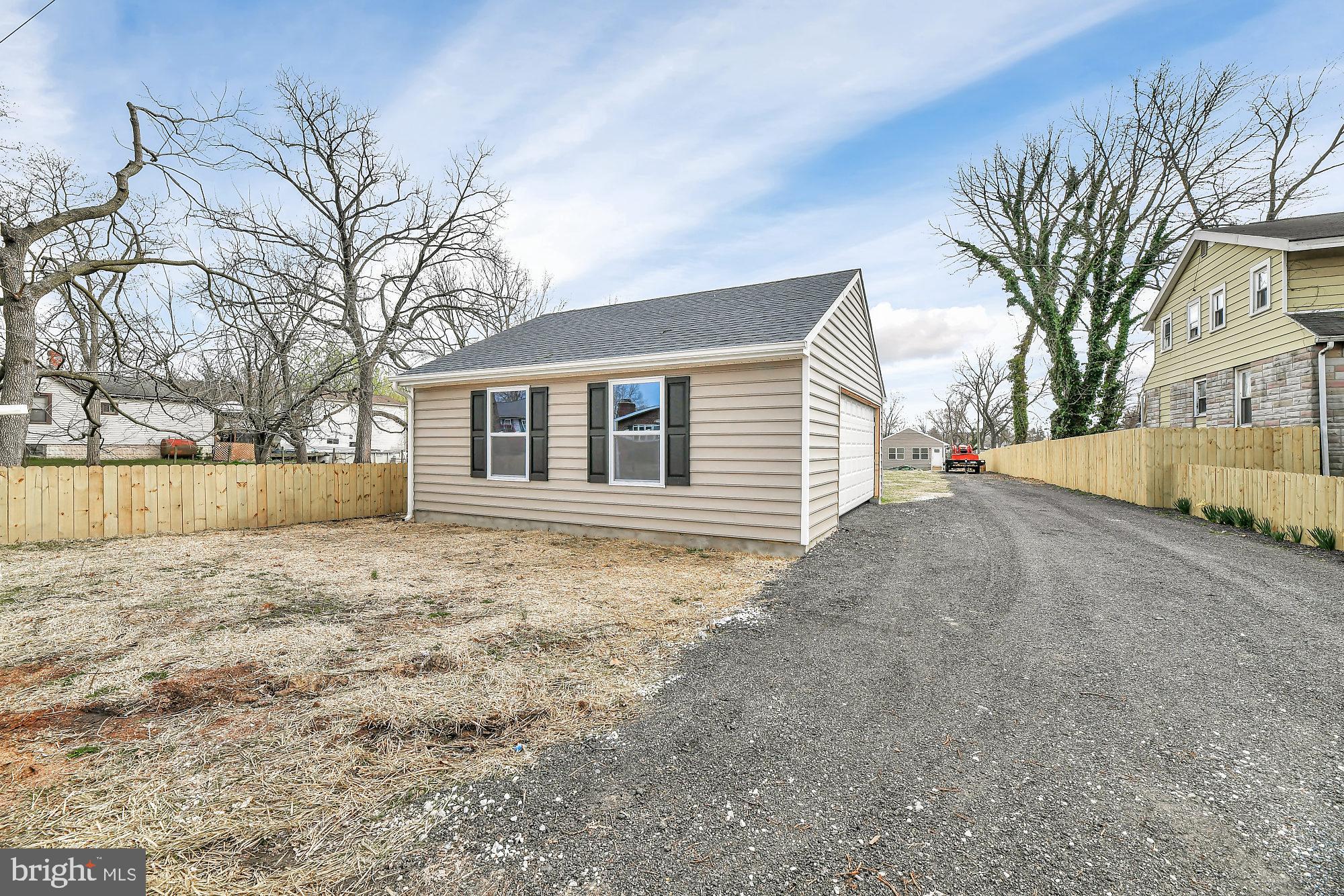 CHESAPEAKE TERRACE - Residential