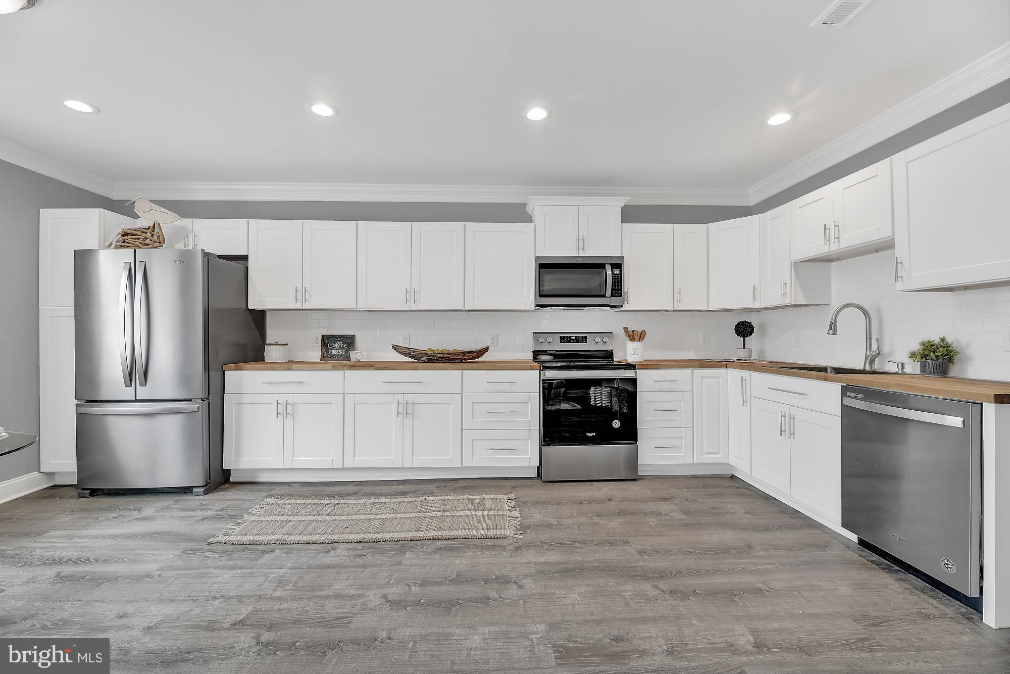 CHESAPEAKE TERRACE - Residential