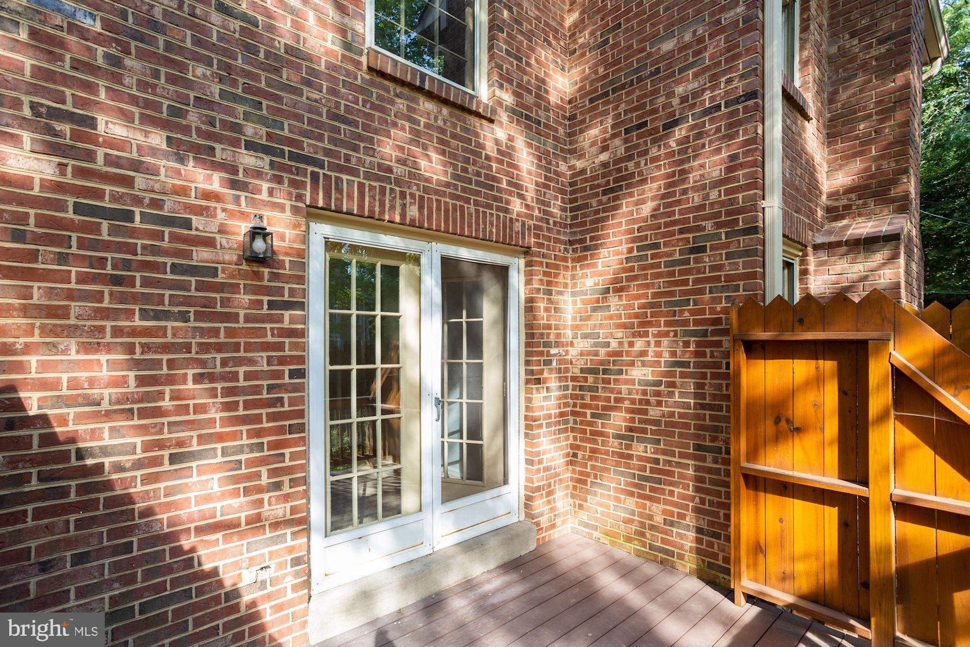 WINDGATE - Residential