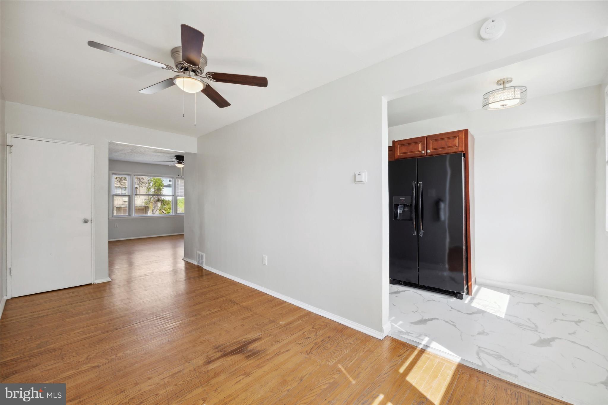 FERN ROCK - Residential Lease