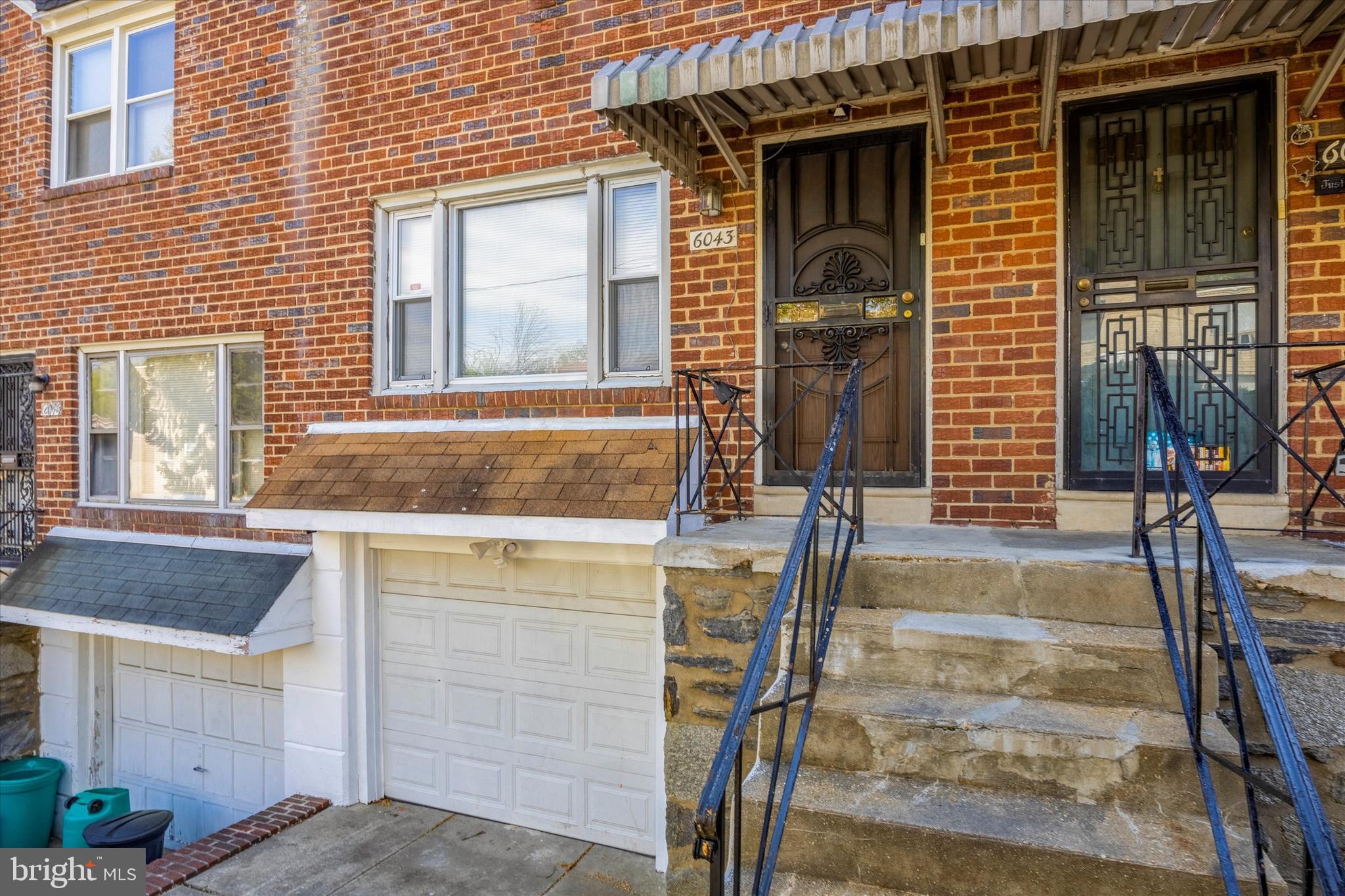 FERN ROCK - Residential Lease