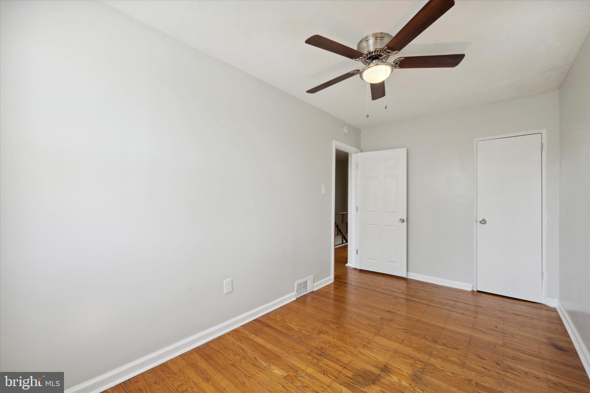 FERN ROCK - Residential Lease