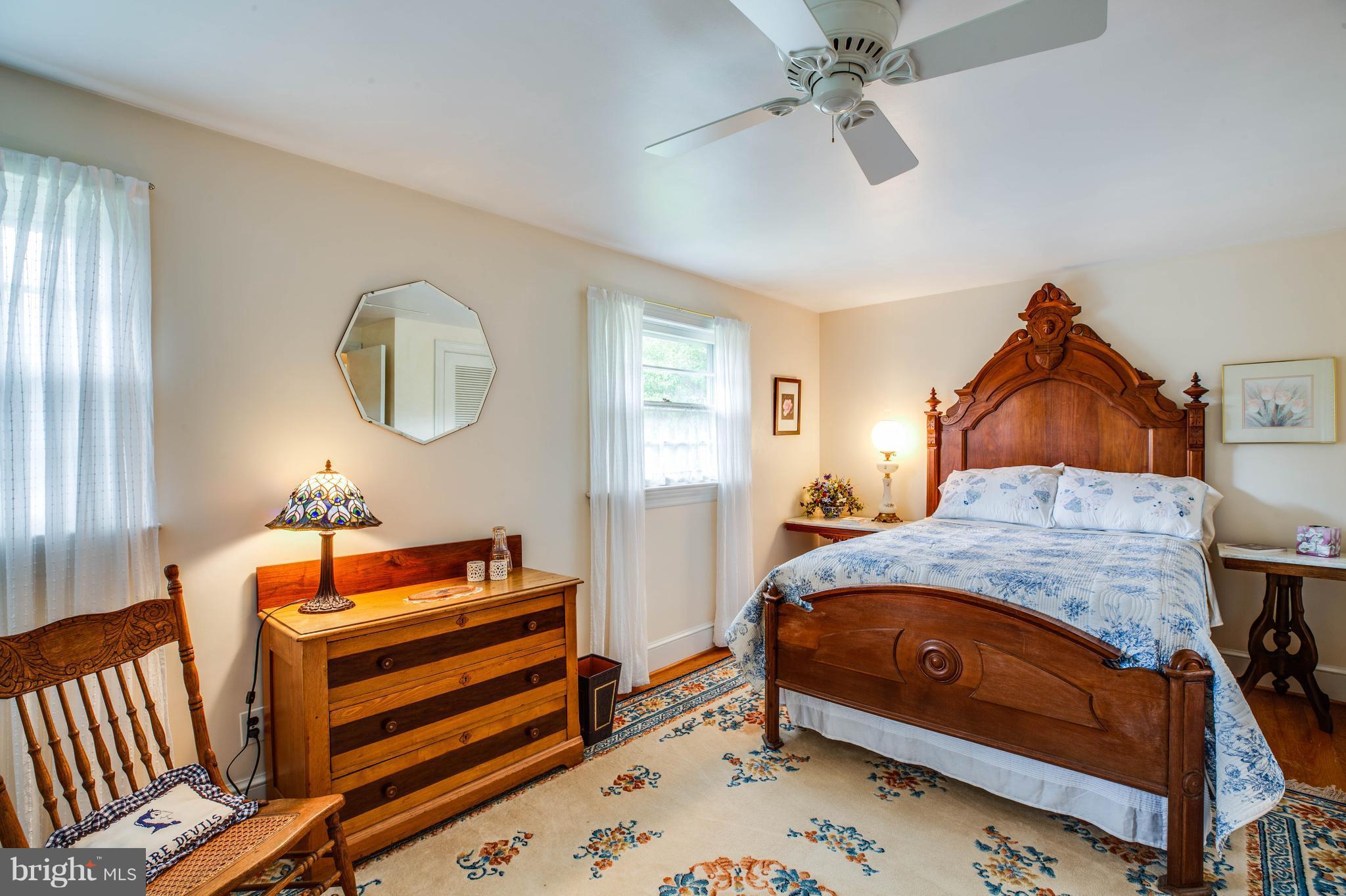 COLLEGE HEIGHTS - Residential