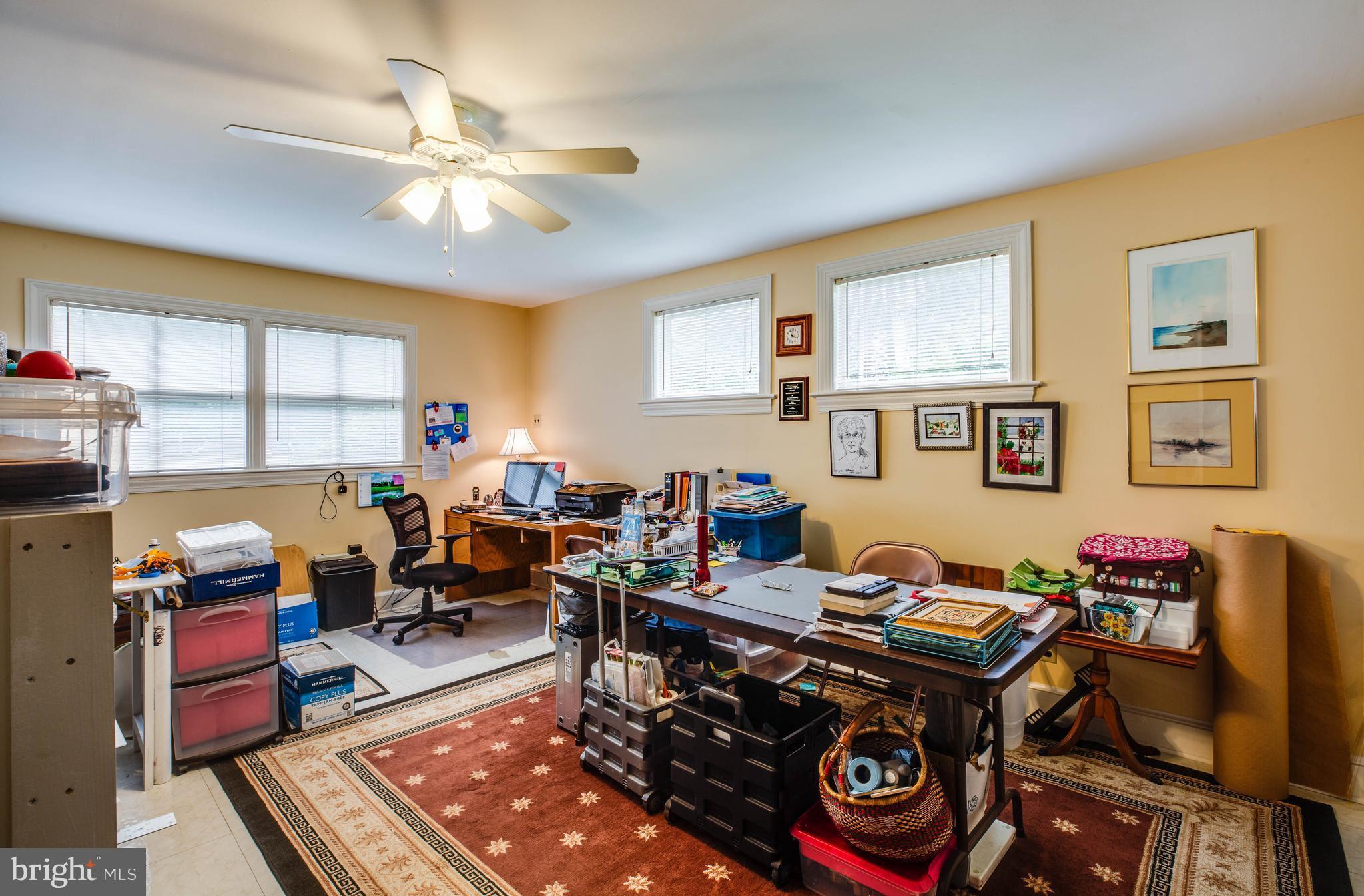 COLLEGE HEIGHTS - Residential