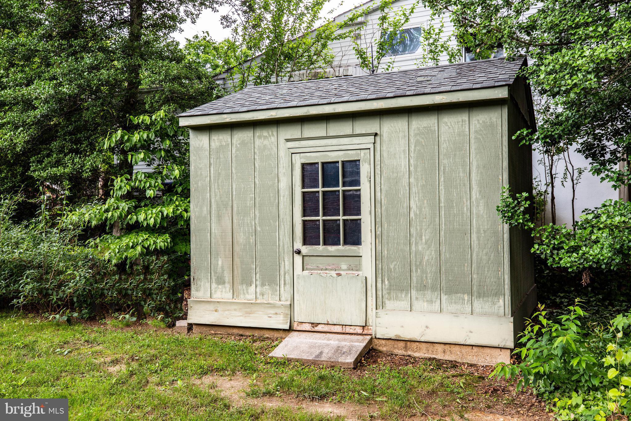 COLLEGE HEIGHTS - Residential