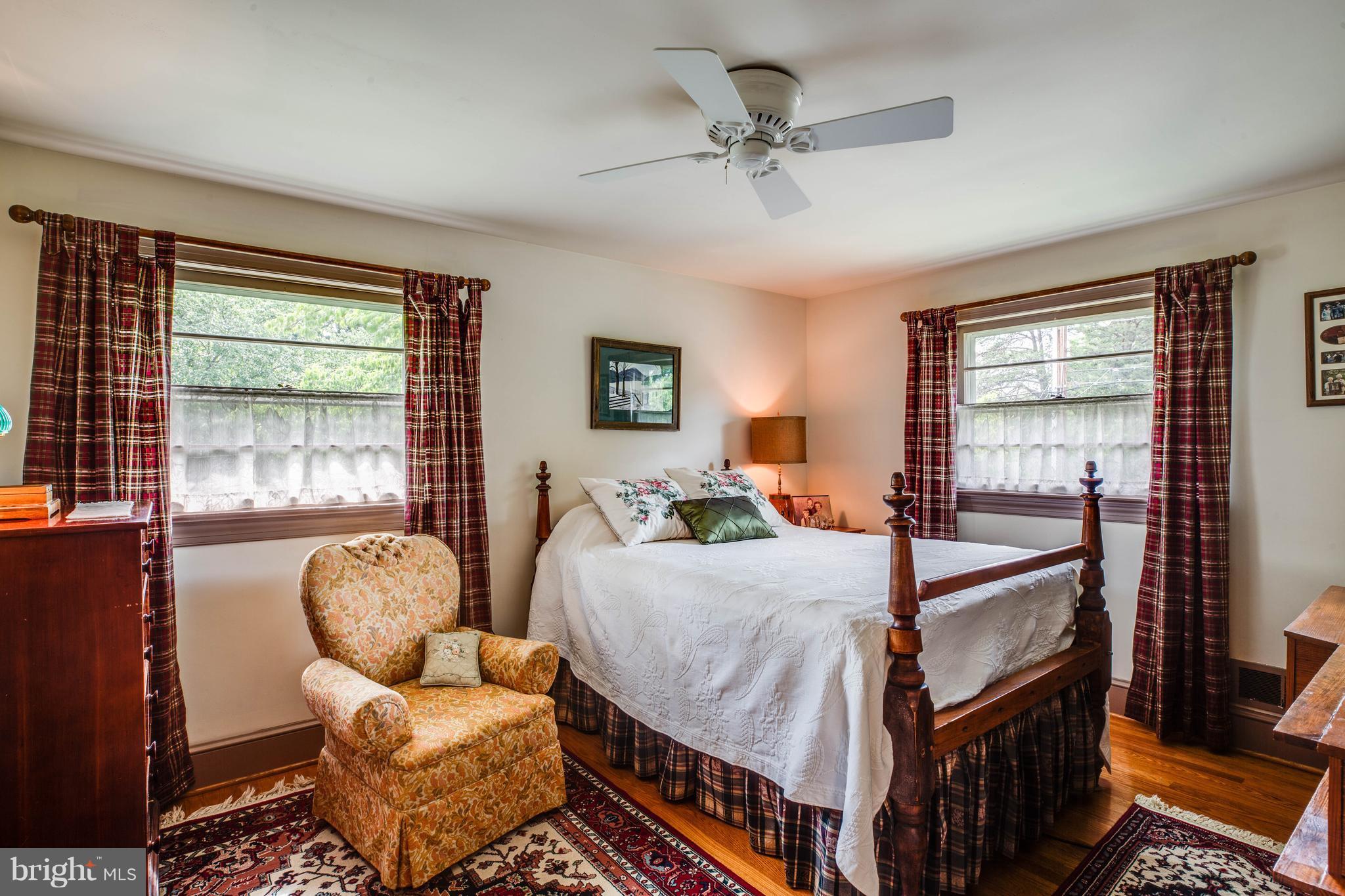 COLLEGE HEIGHTS - Residential