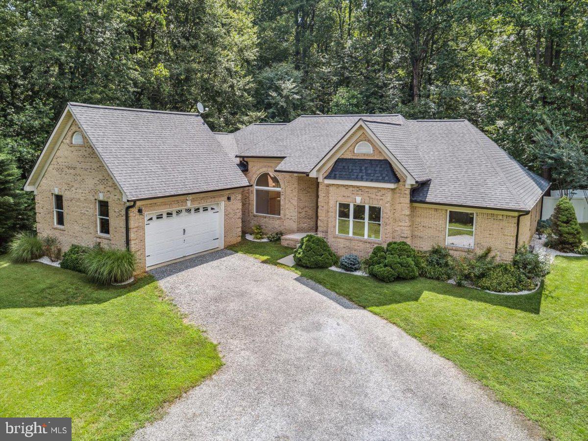 5630 LEWISVILLE PLACE