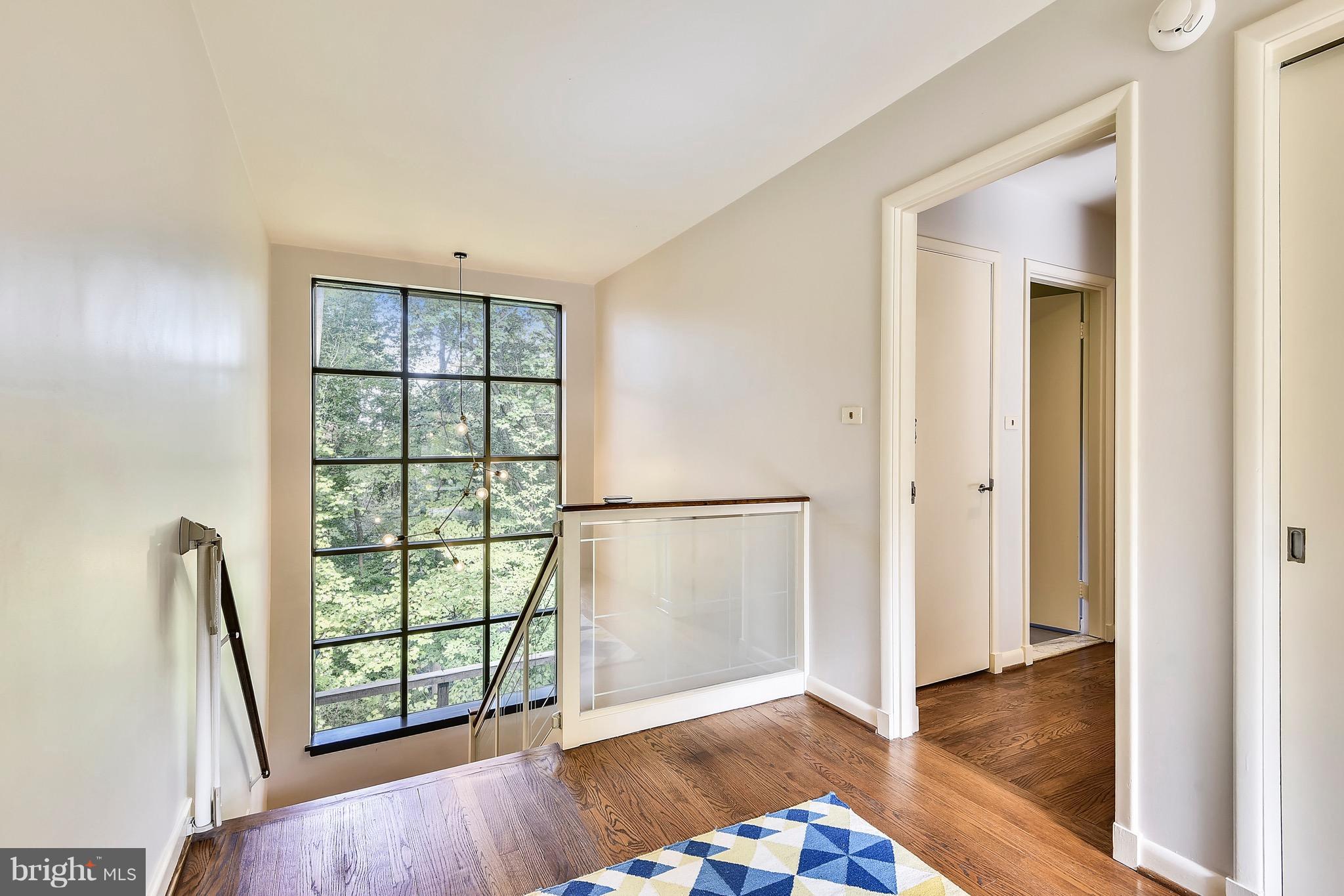 POPLAR HILL - Residential