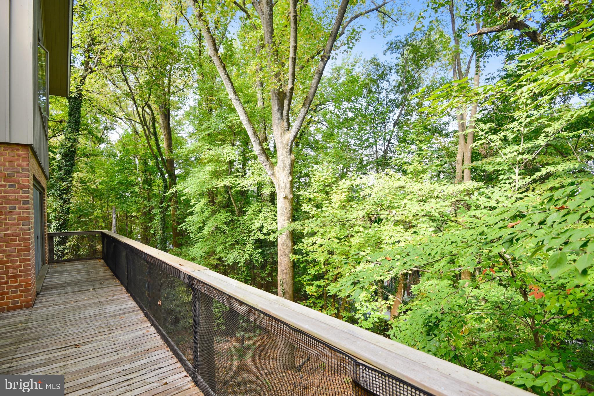 POPLAR HILL - Residential