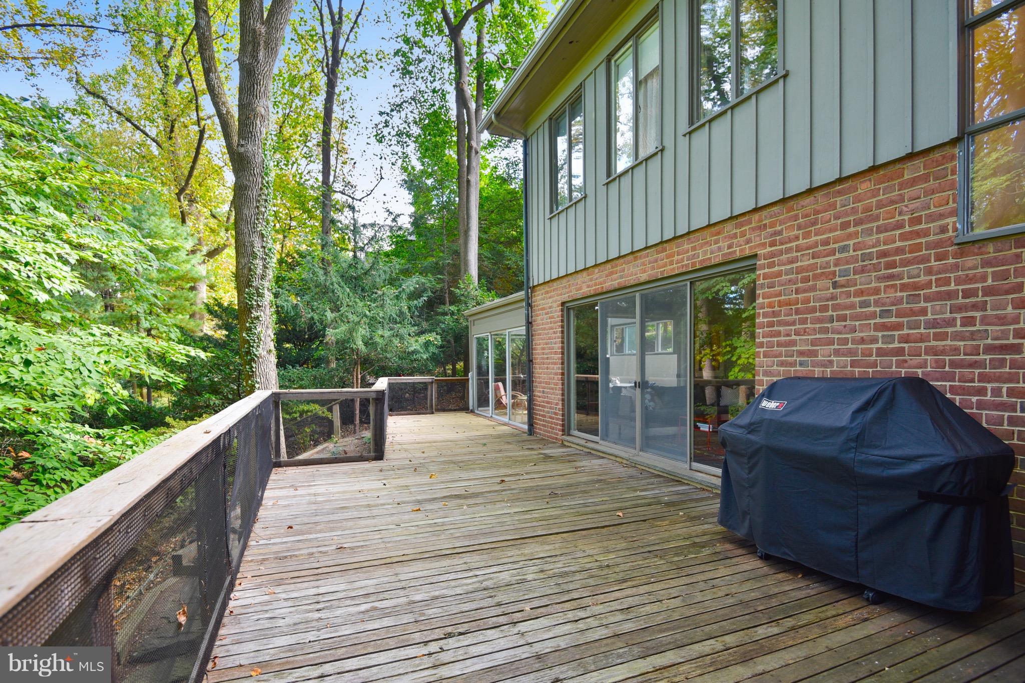 POPLAR HILL - Residential