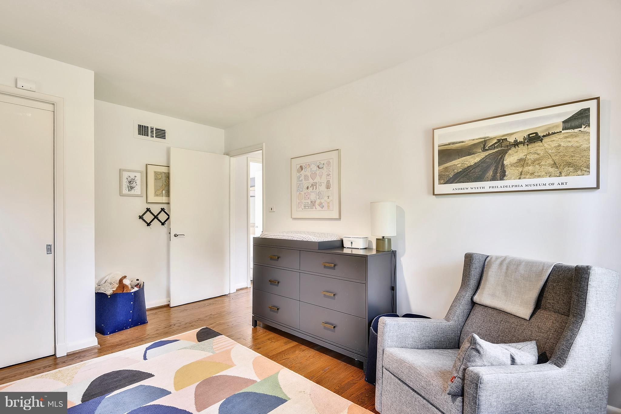 POPLAR HILL - Residential